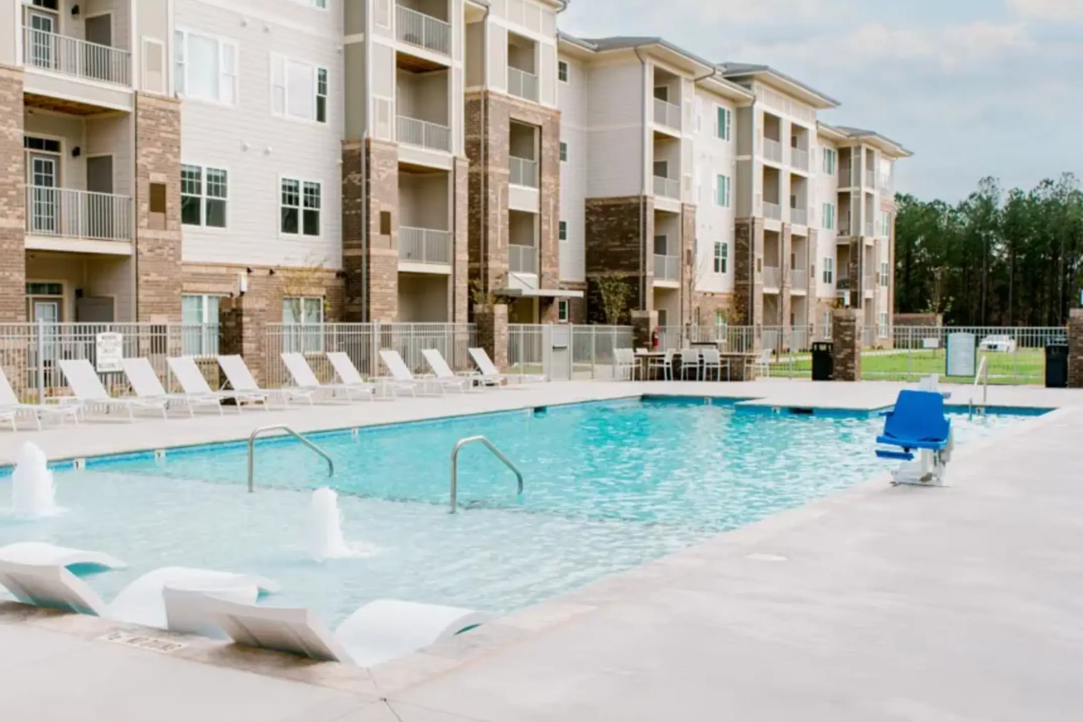 Reserve at Glen Laurel 20 Pine Hall Drive Clayton, NC Apartments