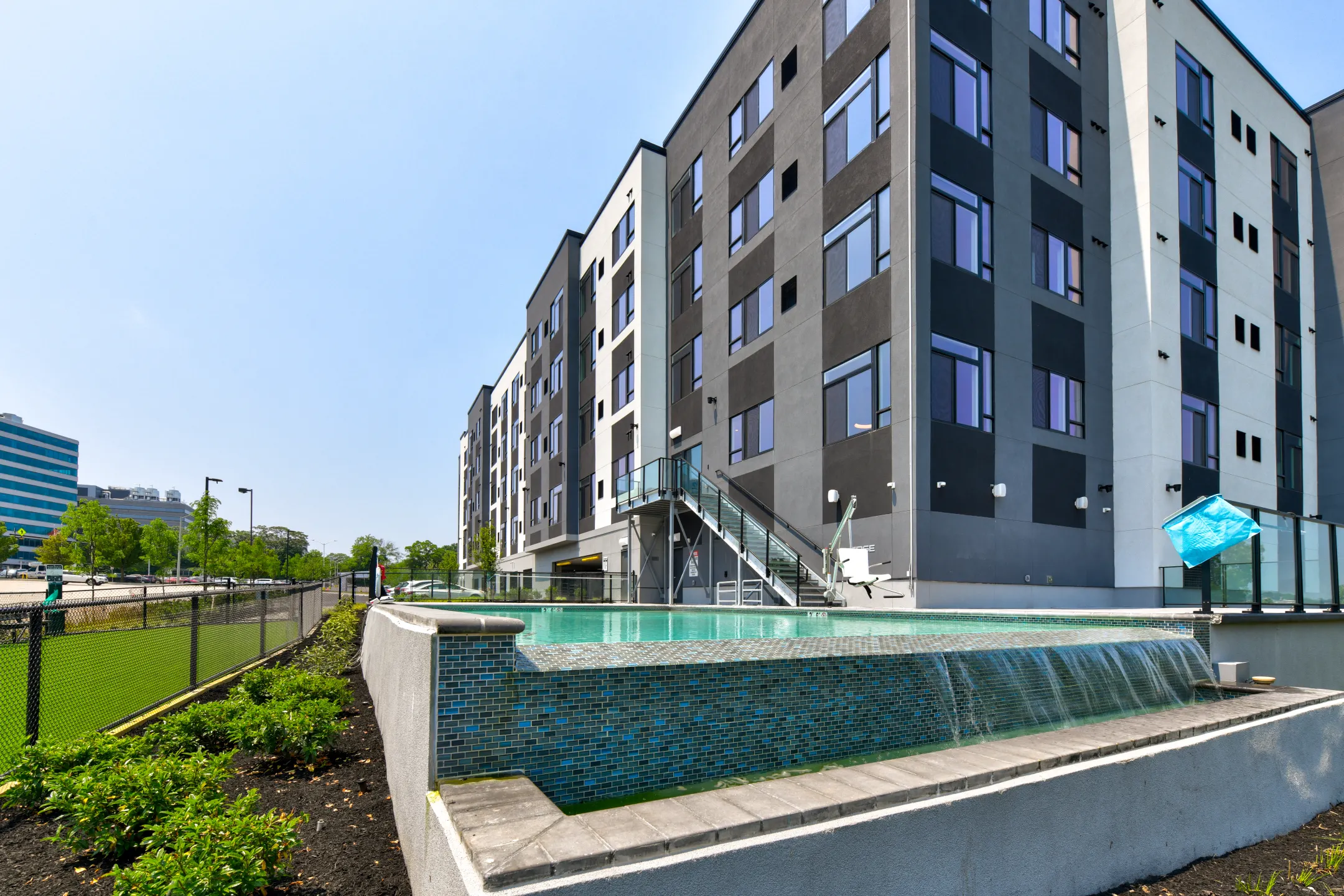 Luxor Lifestyle Apartments 9 Presidential Boulevard Bala Cynwyd, PA