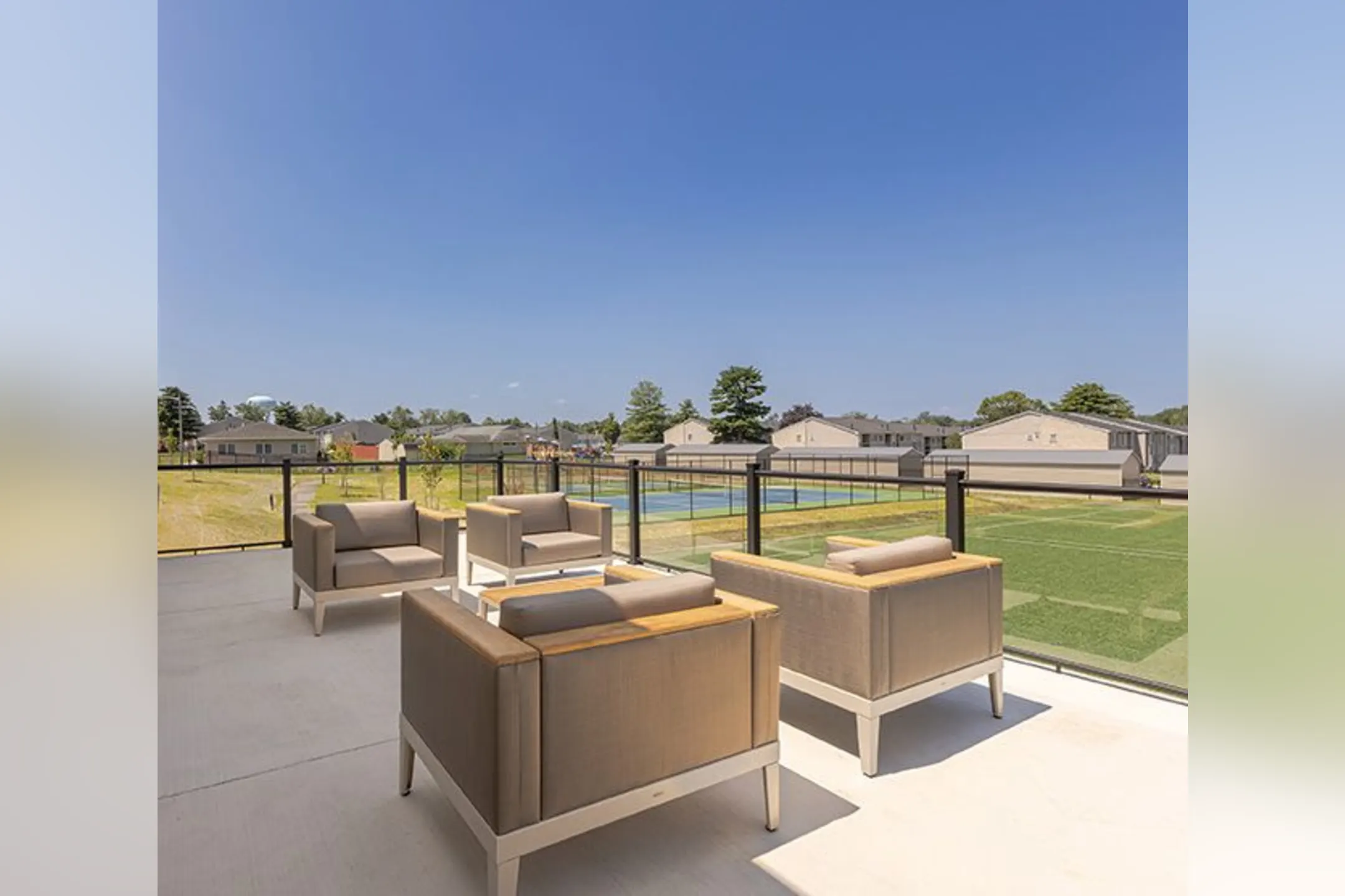 Patio / Deck - Fox Meadow Apartments and Townhomes - Maple Shade, NJ