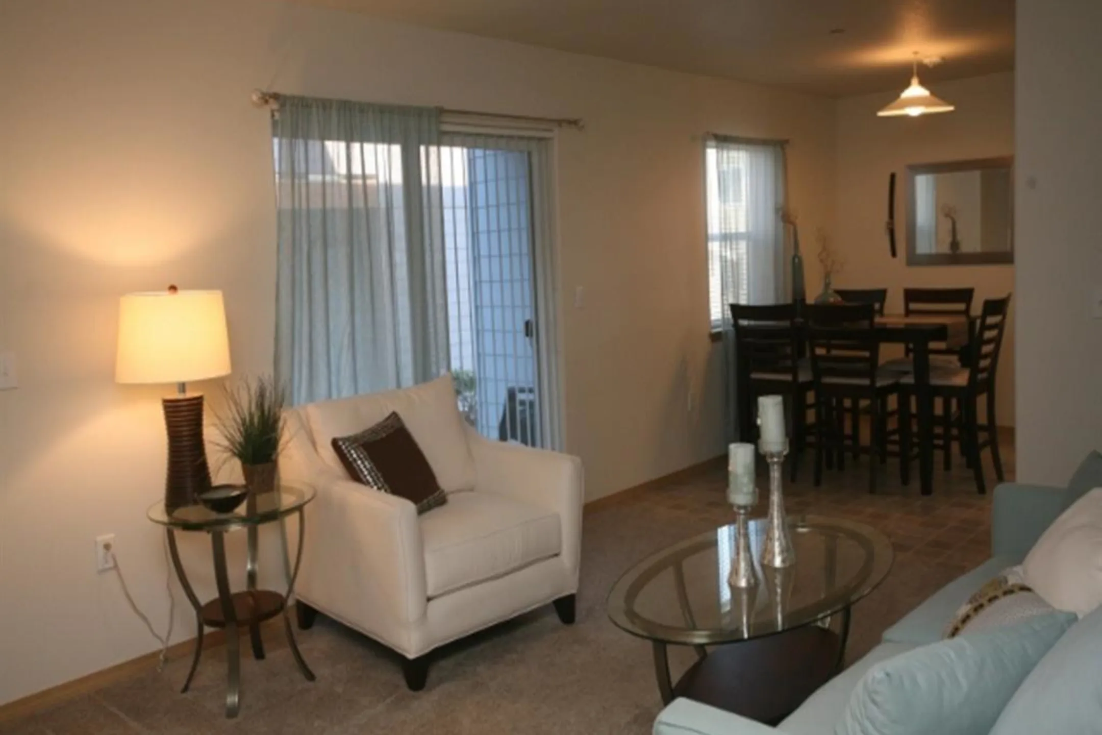 Evergreen Village Apartments - Vancouver, WA 98684