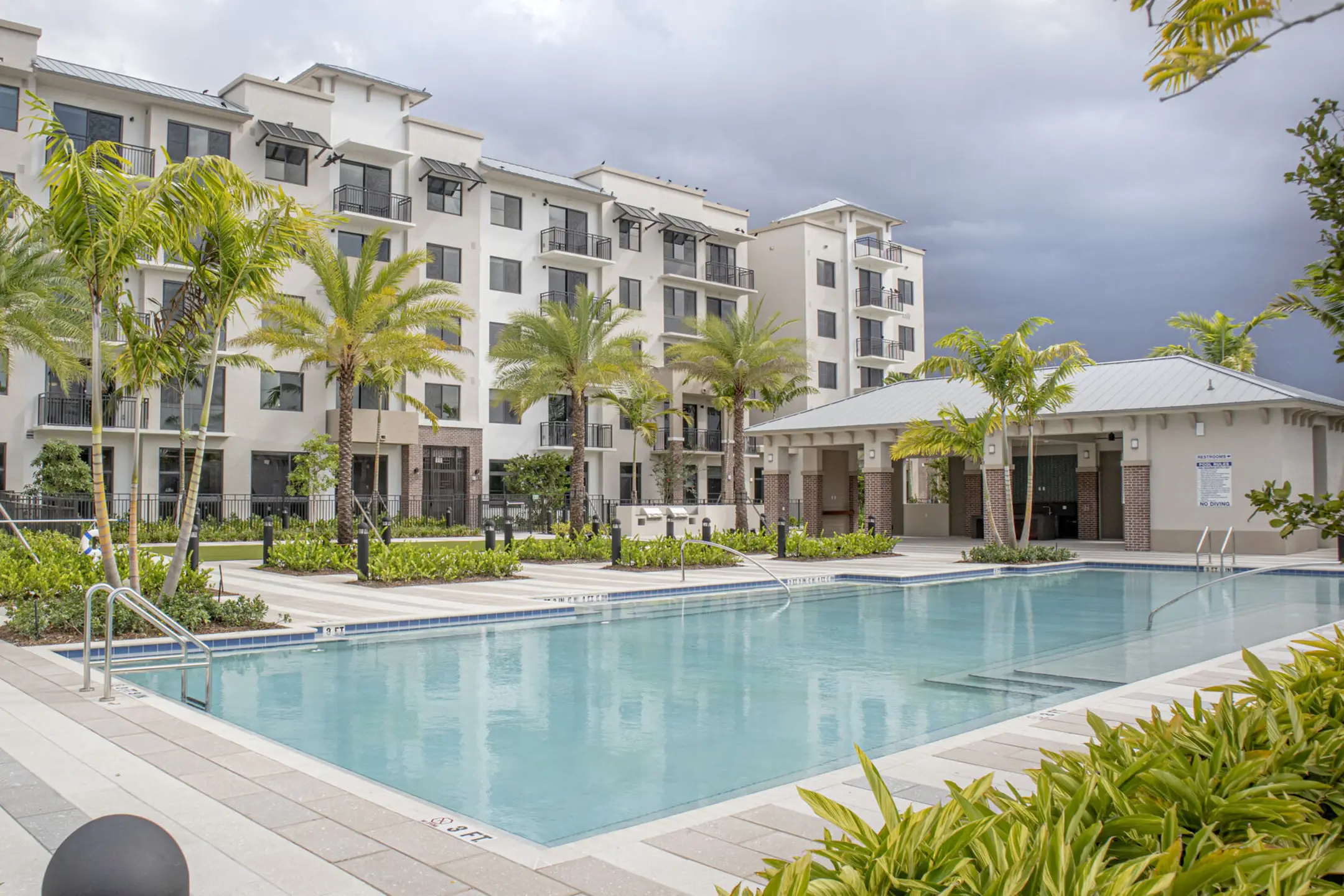 Shalimar at Plantation Apartments Plantation, FL 33324