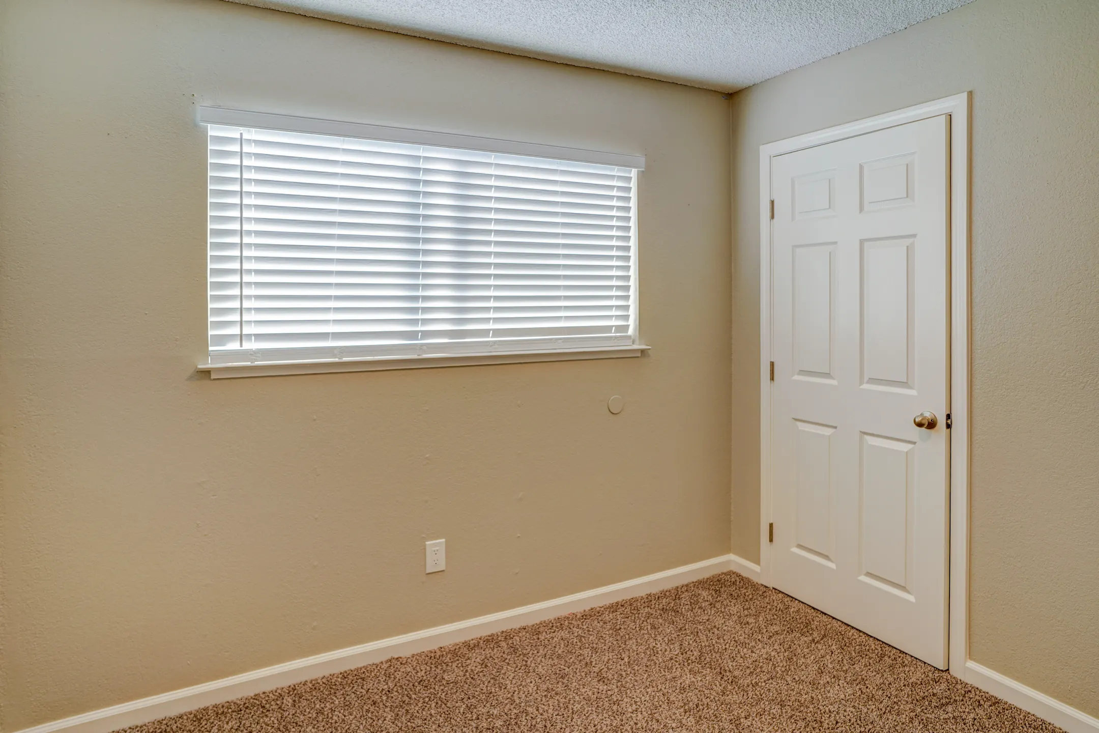 Sutter Commons Apartments 1341 Dustin Dr Yuba City, CA Apartments