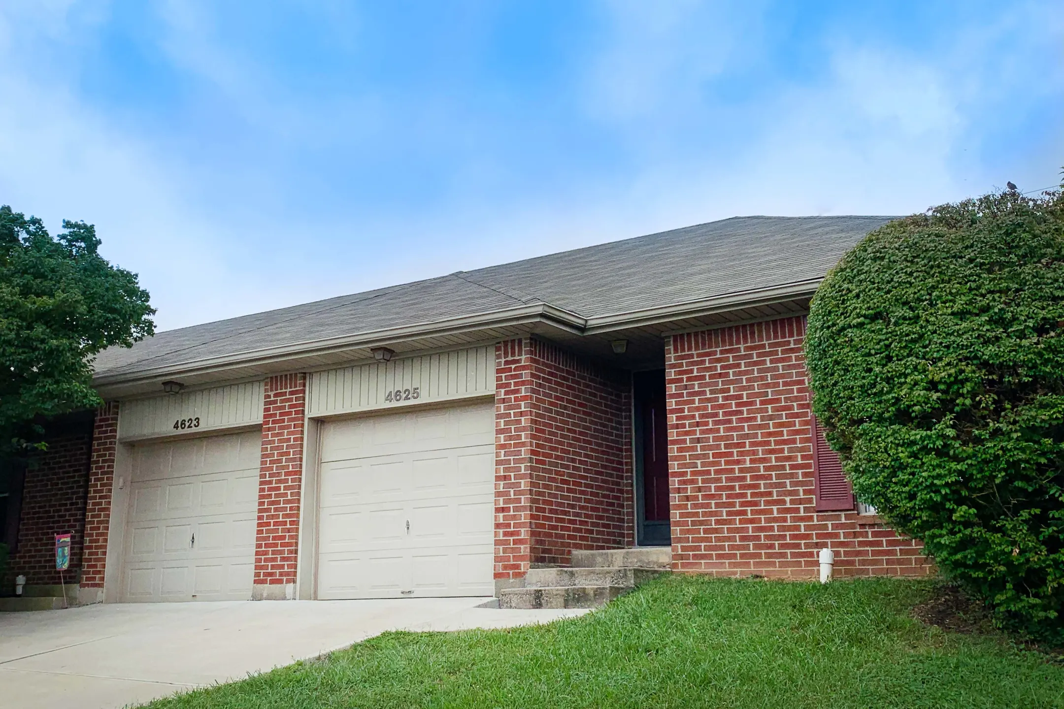 Hartland Place Apartments 3824 C Kenesaw Dr Lexington, KY