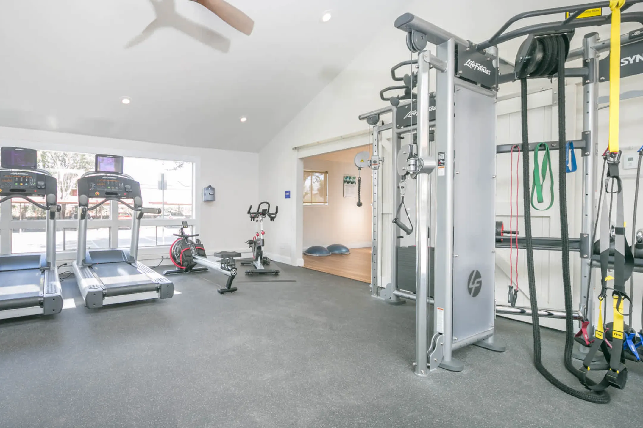 Woodleaf Apartments Campbell, CA 95008