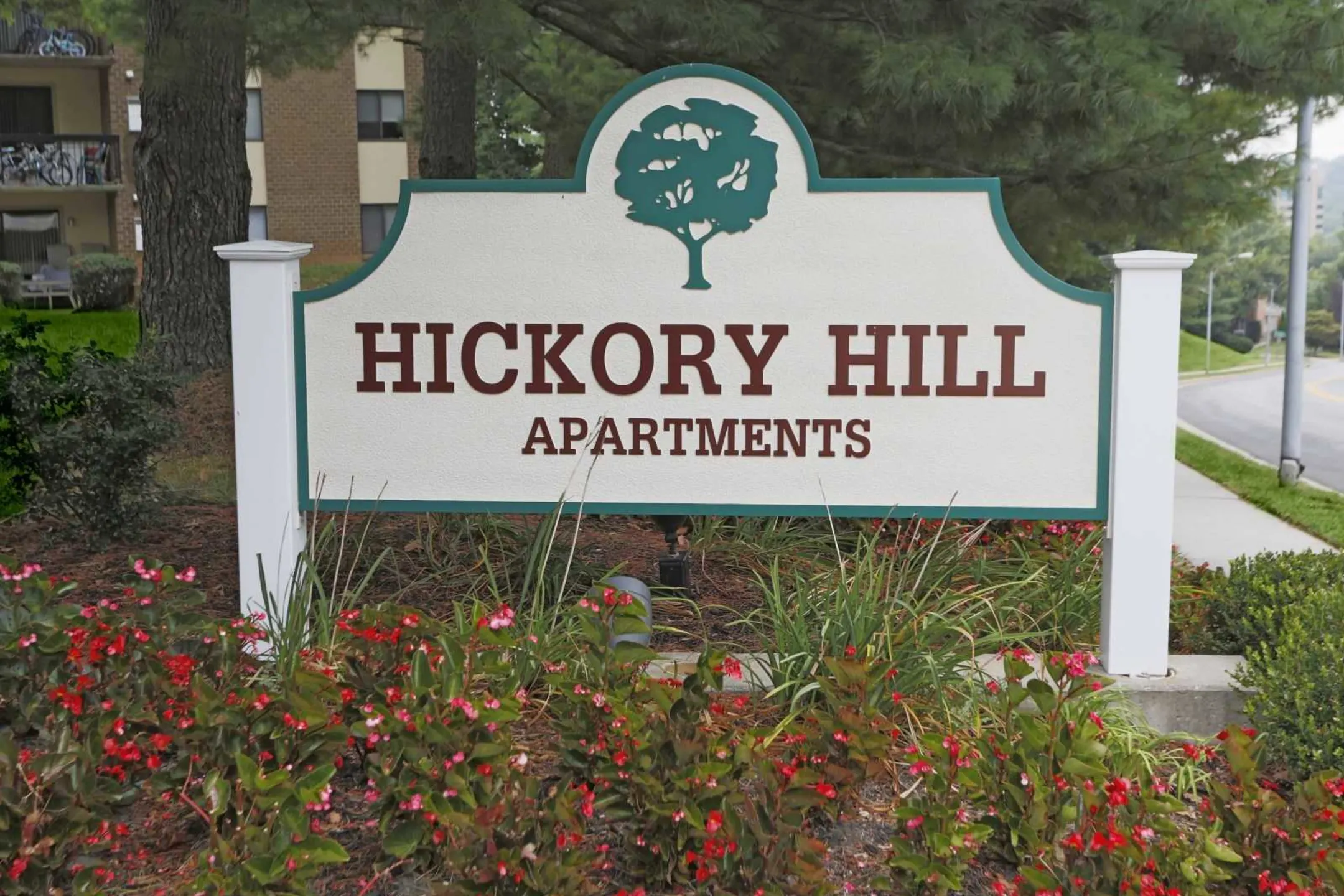 Community Signage - Hickory Hill - Timonium, MD