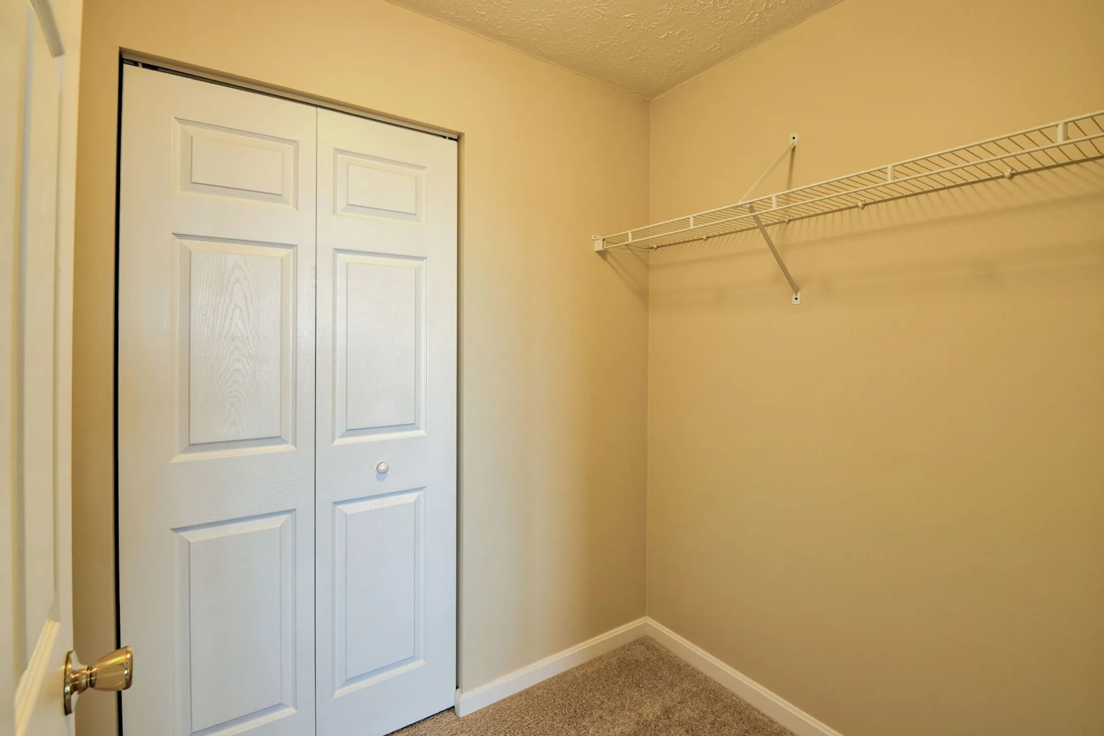 Parkside Estates 202 Ketchum Dr Canonsburg, PA Apartments for Rent