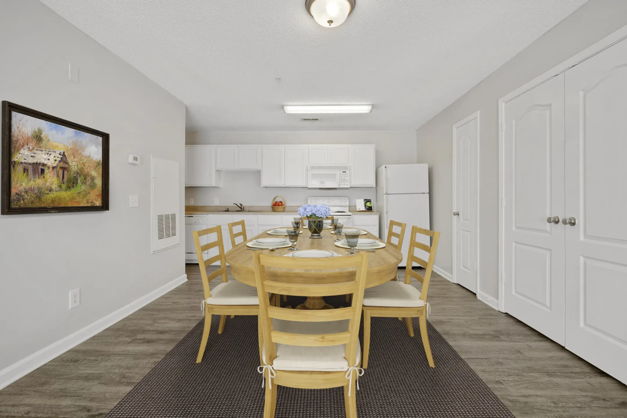 Valera East 4020 Bostic Drive Greenville, NC Apartments for Rent