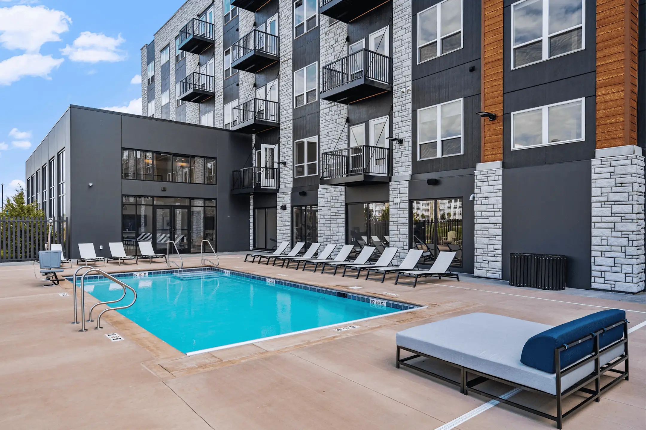 Lexi Apartments 10717 Austin St. NE Blaine, MN Apartments for Rent