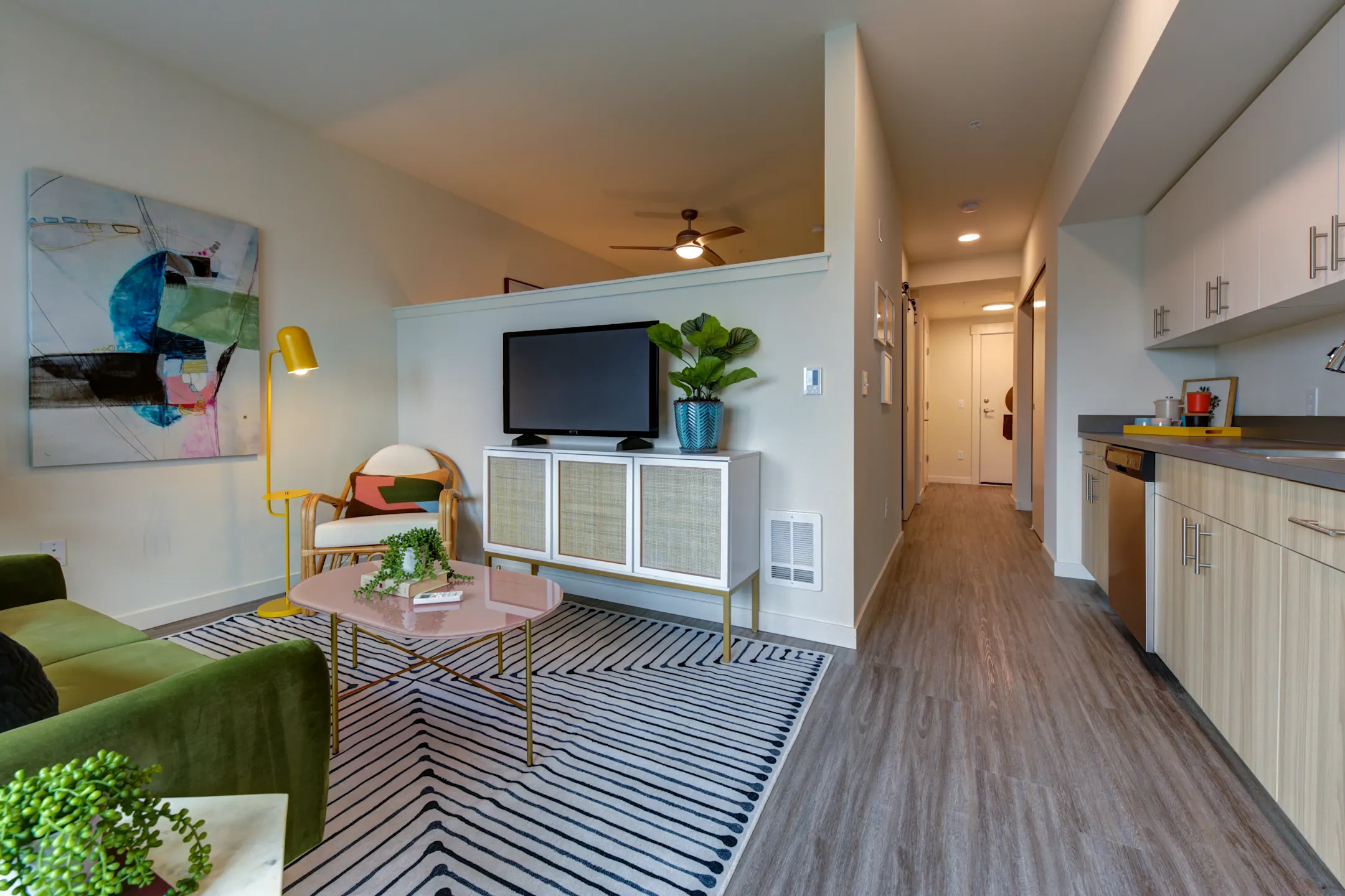 Hazel Apartments Edmonds, WA 98026