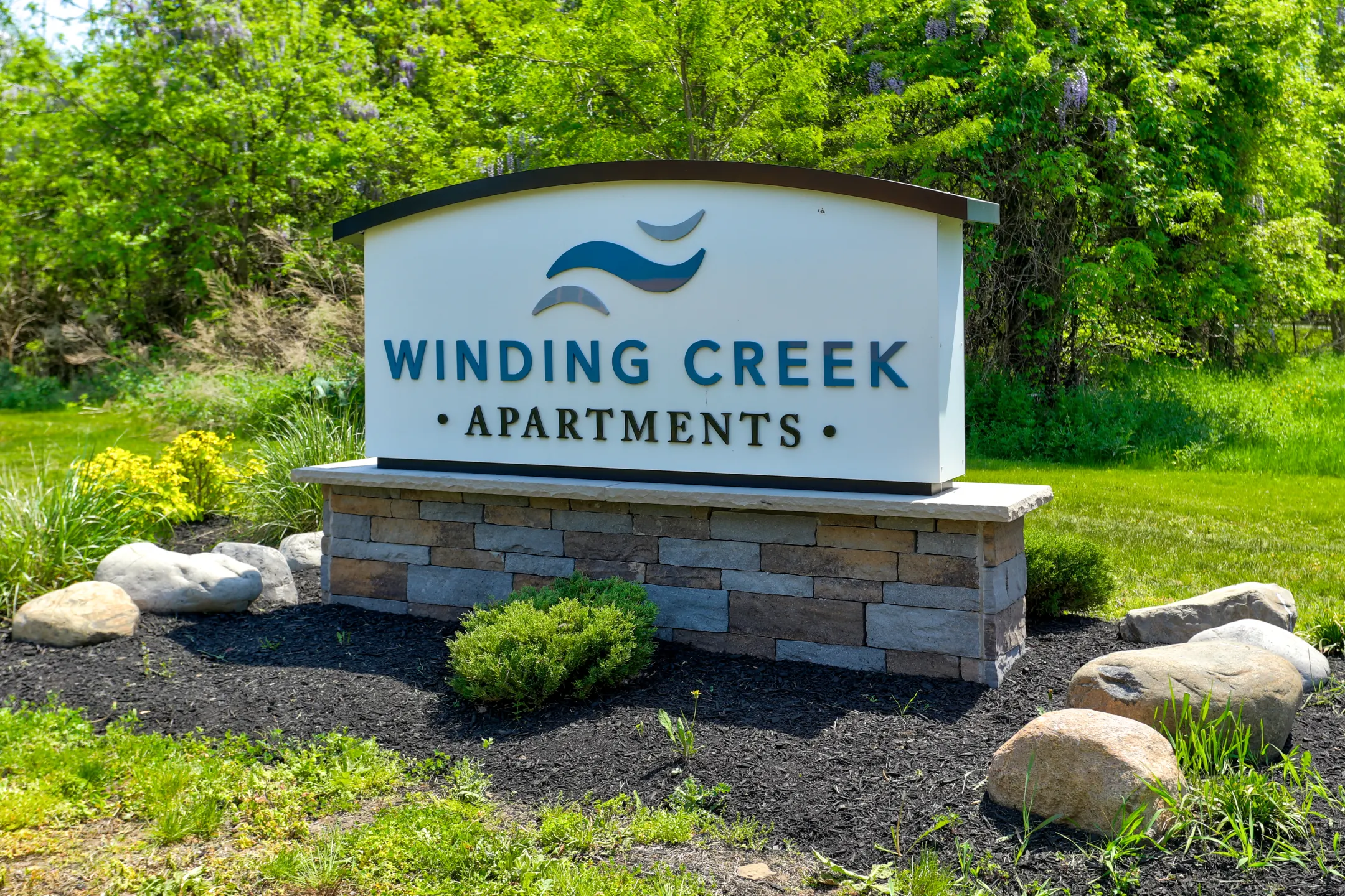 Winding Creek Apartments & Townhomes Apartments Webster, NY 14580