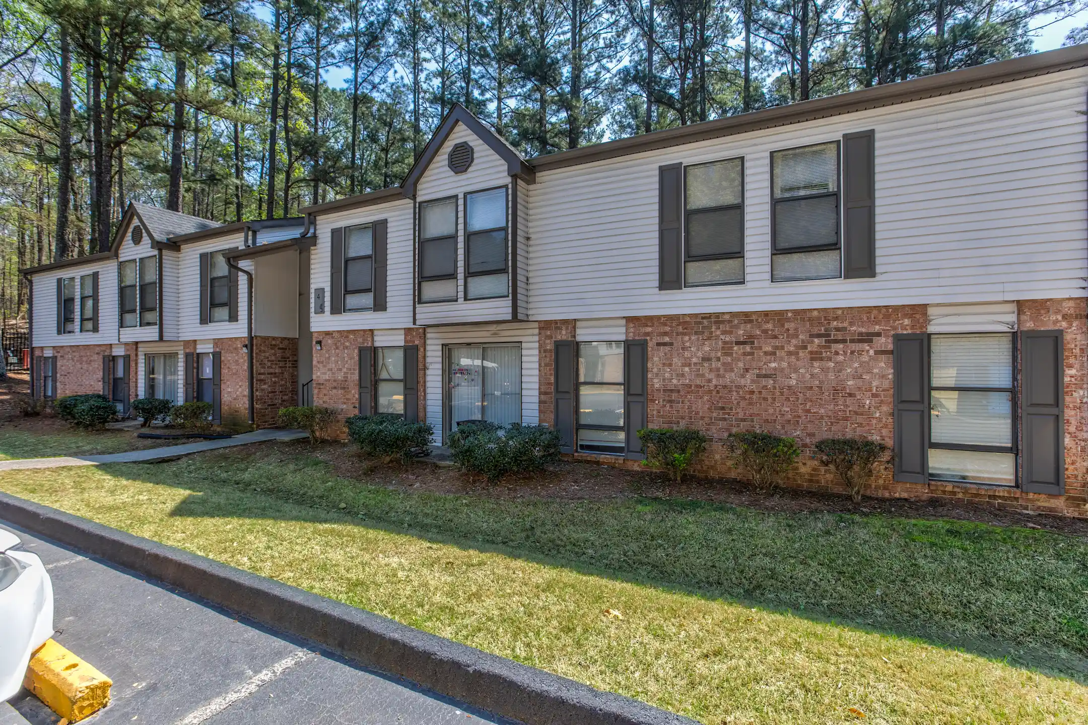 The Hills at Greenbriar 2909 Campbellton Rd SW Atlanta, GA