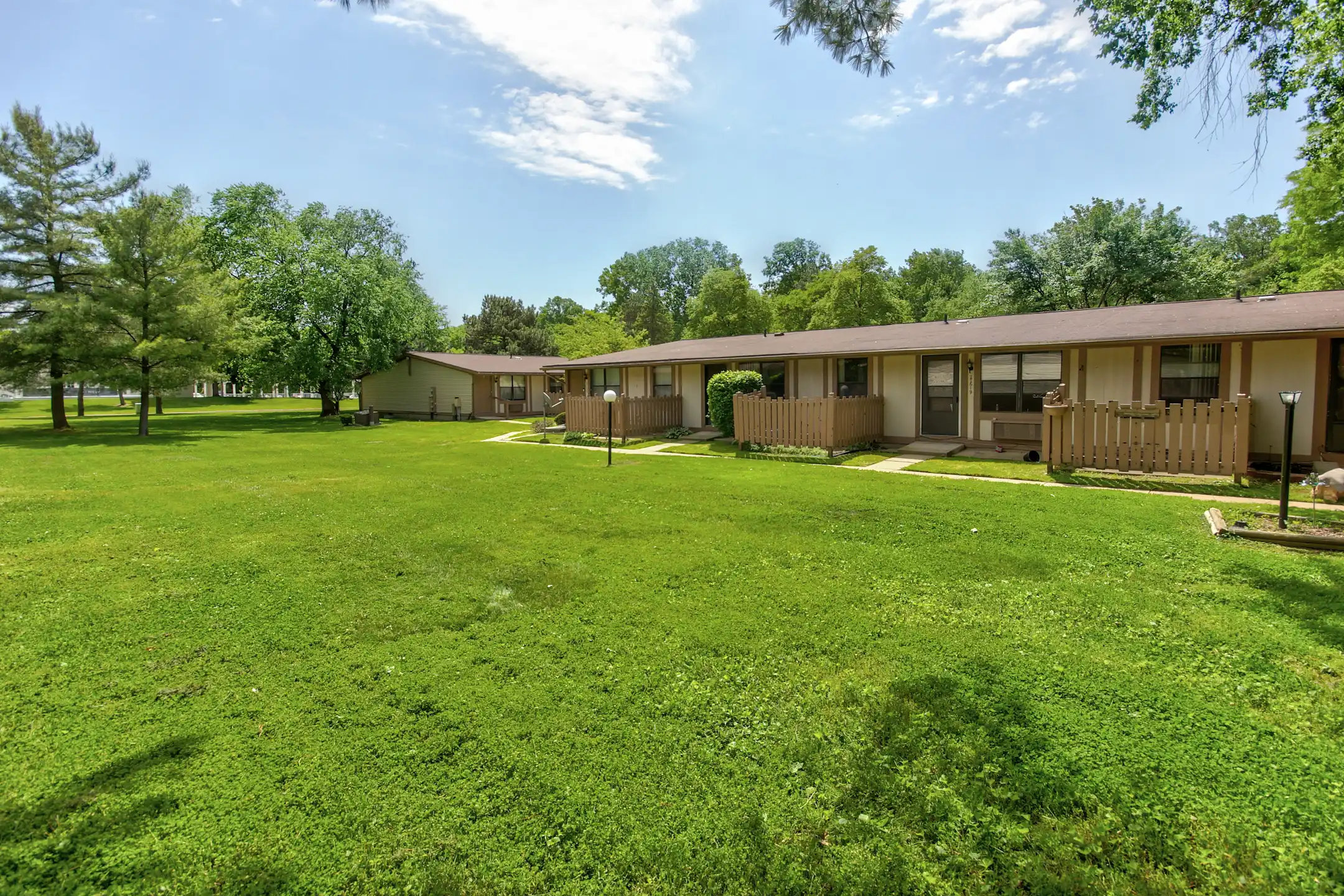 Heritage Apartments Apartments Harrison Township, MI 48045
