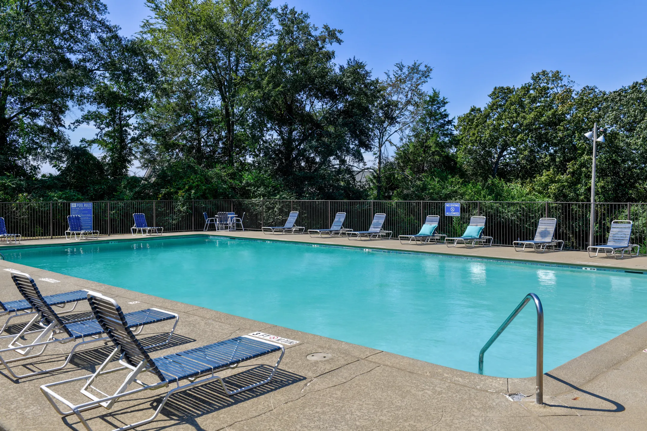 Arbor Ridge Apartments - Athens, GA 30606