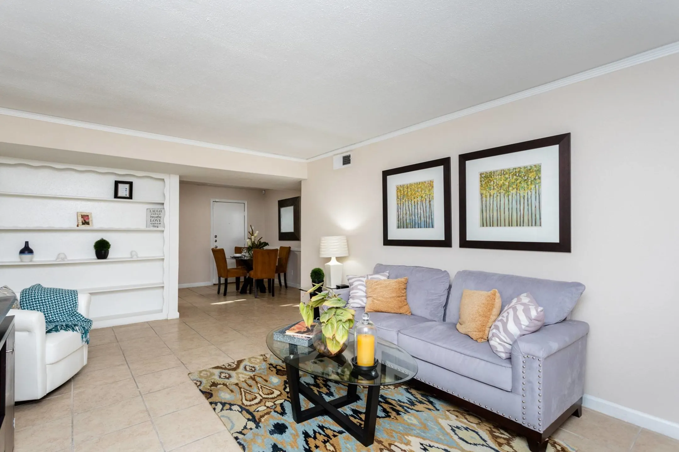 Living Room - Alora Apartment Homes - Houston, TX