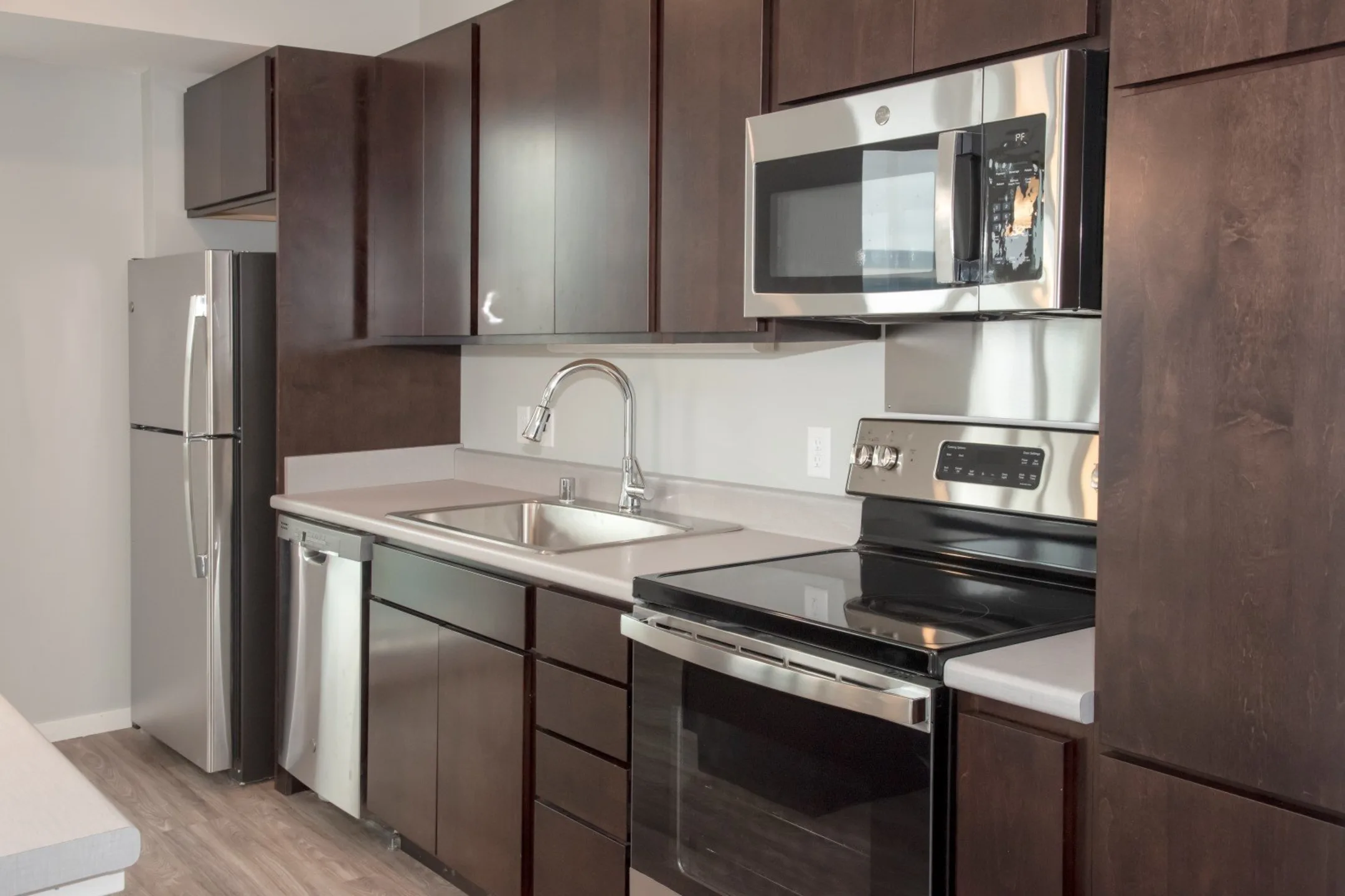 Kitchen - Nova SP - Saint Paul, MN