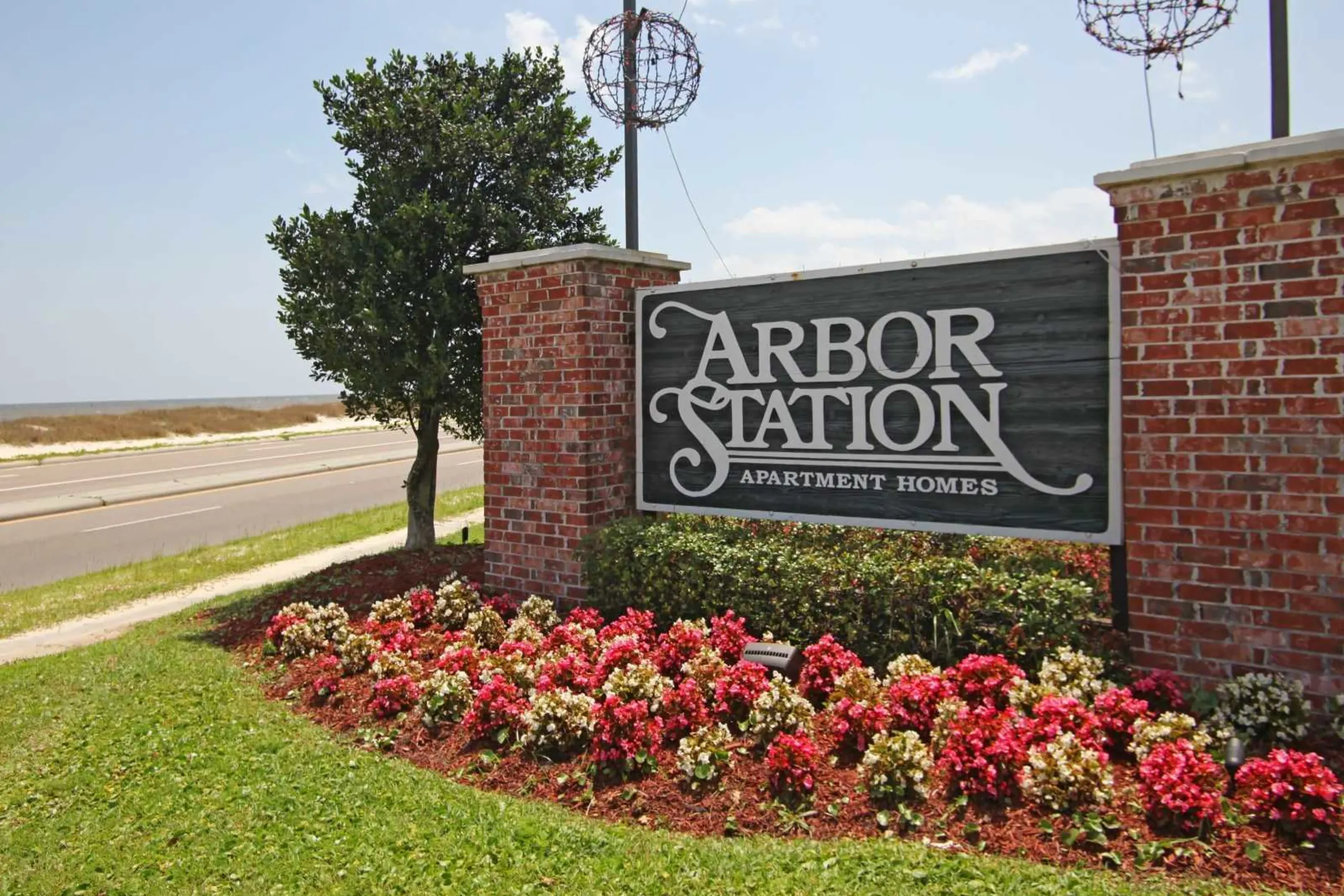 Community Signage - Arbor Station - Long Beach, MS