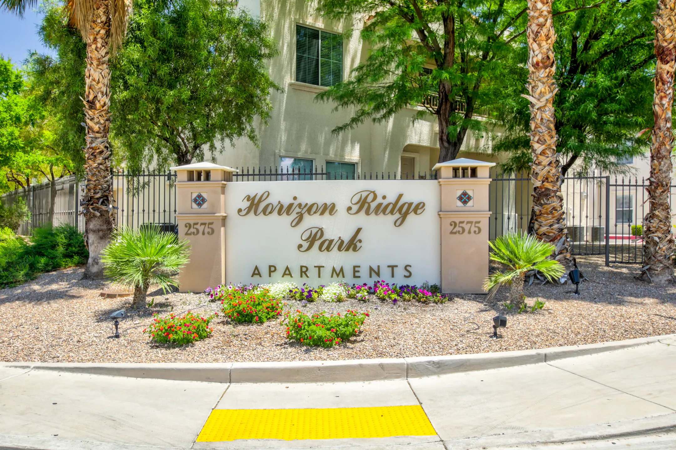 Community Signage - Horizon Ridge Park Apartments - Henderson, NV