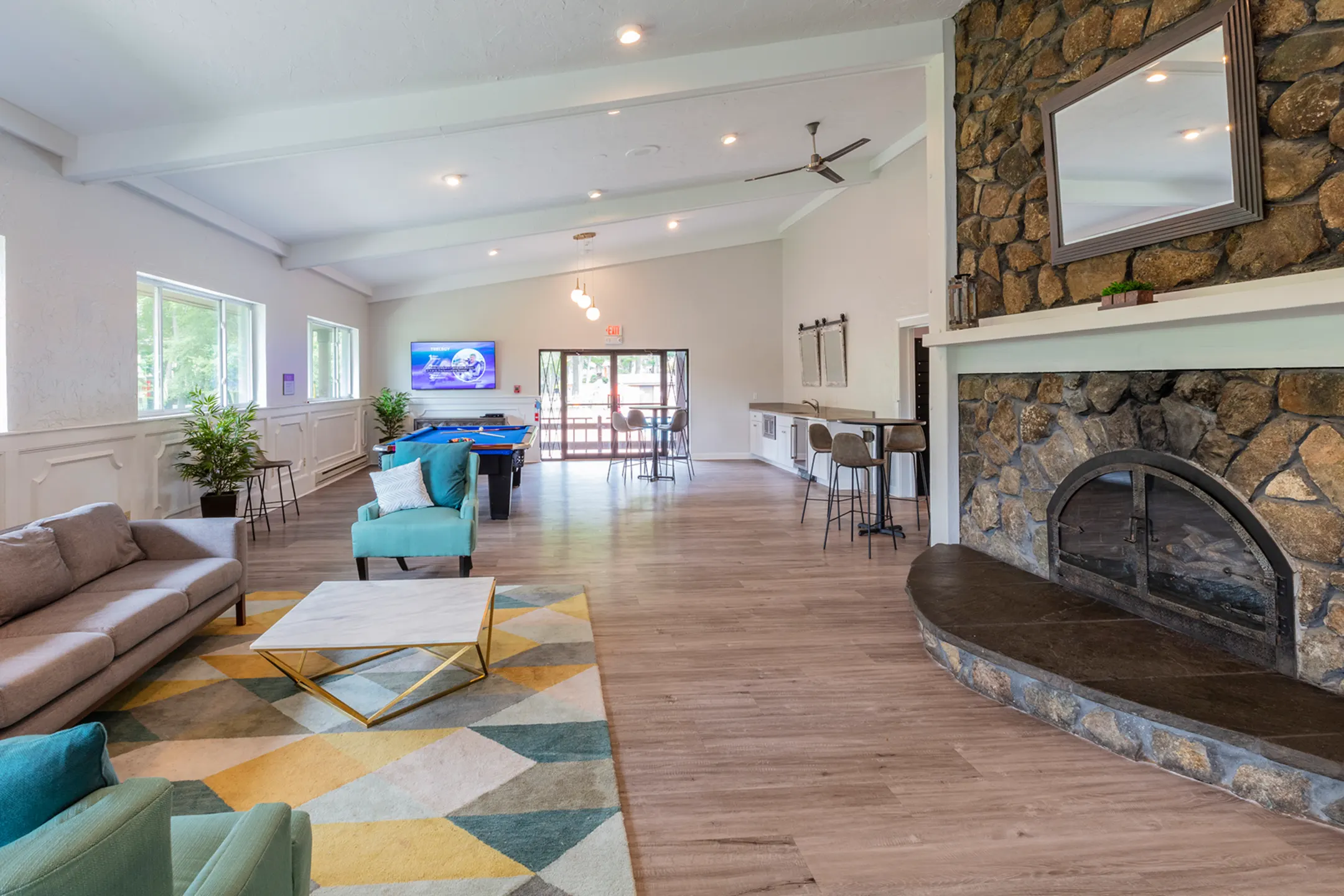 Royal Crest Estates North Andover 50 Royal Crest Dr North Andover, MA Apartments for Rent