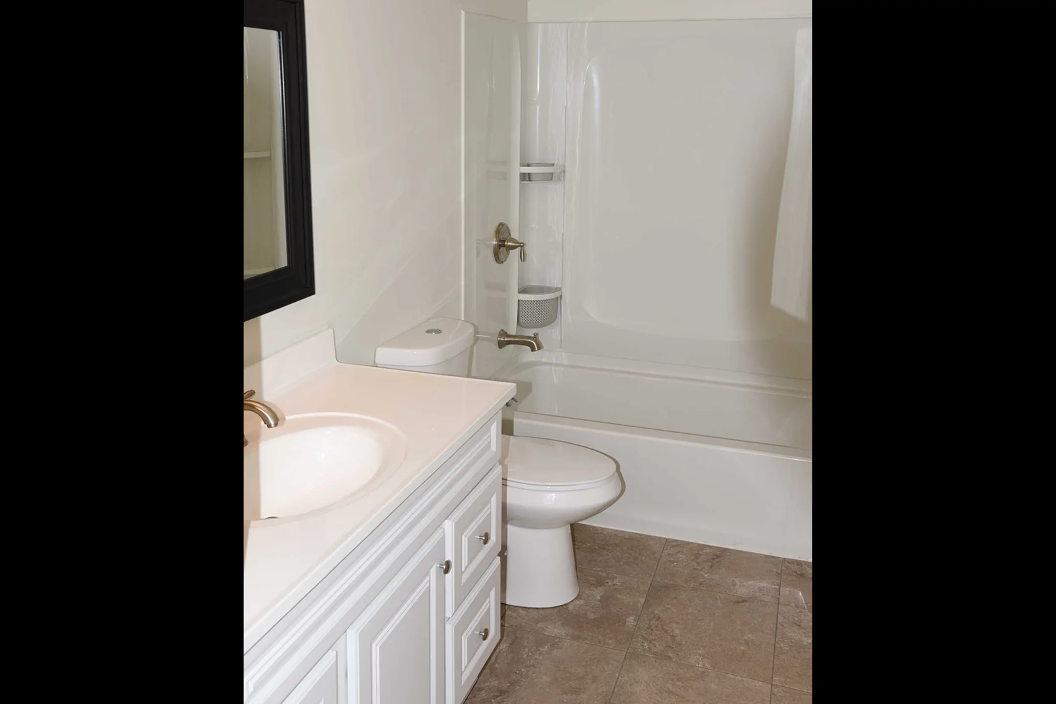 Bathroom - The Pomeroy - Pittsfield, MA