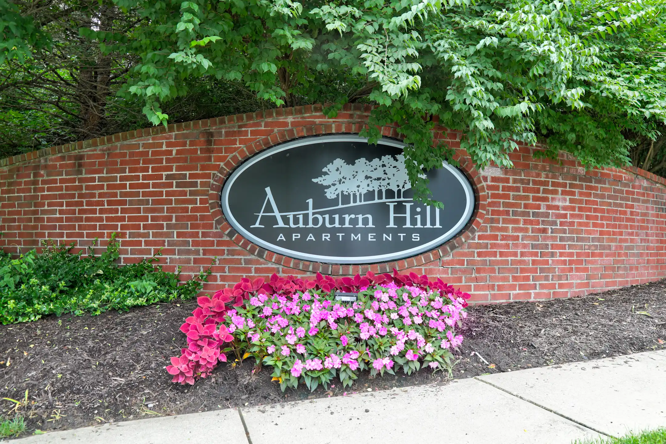 Auburn Hill Apartments 840 Auburn Hill Dr Indianapolis, IN