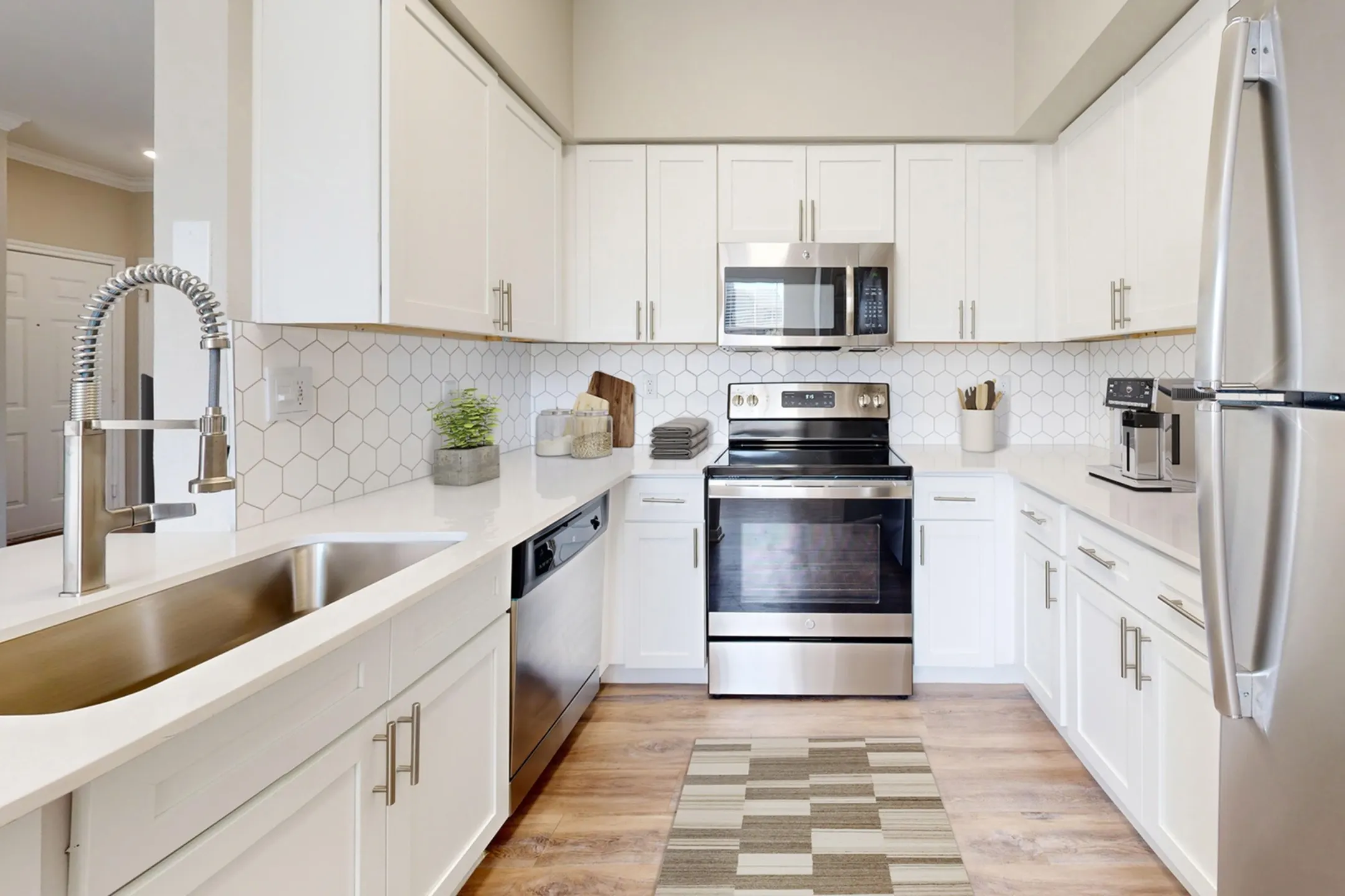 The Oasis Apartments Colorado Springs, CO 80904