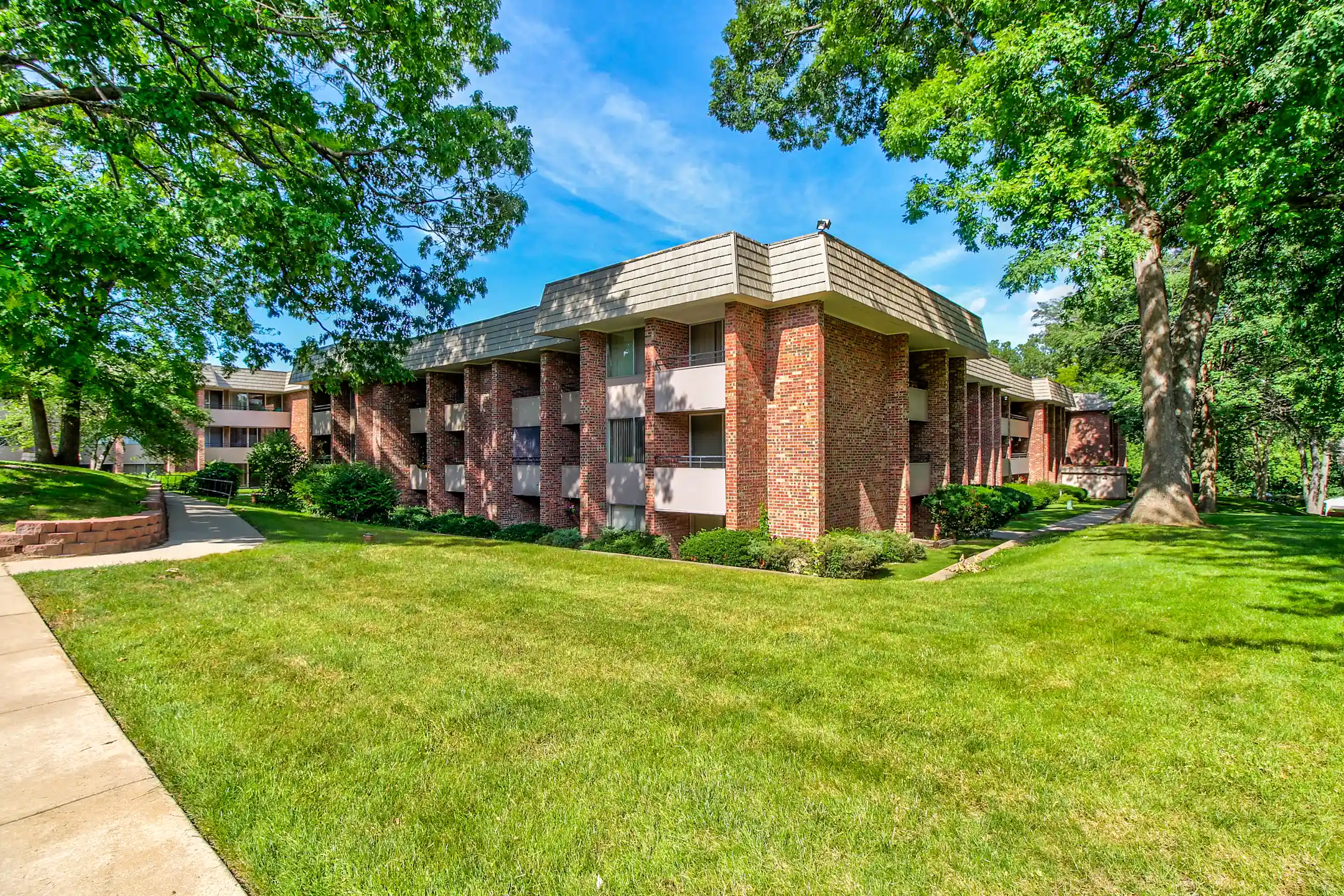 Regency Park Apartments Apartments Grand Rapids, MI 49506
