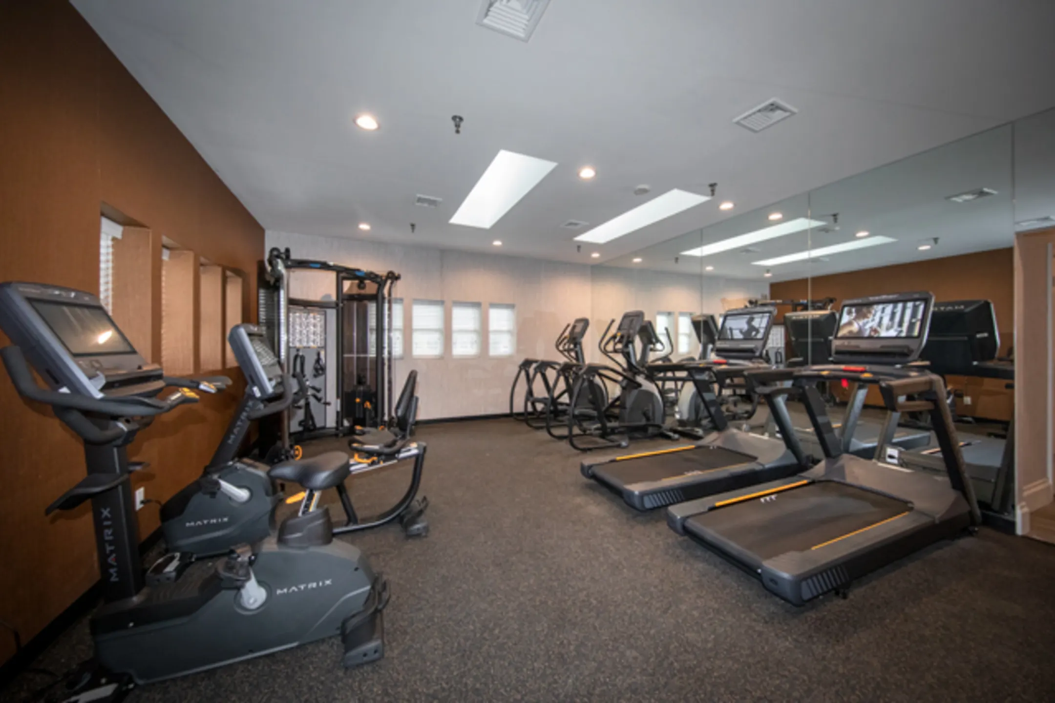 Fitness Weight Room - Fairfield at Selden - Selden, NY