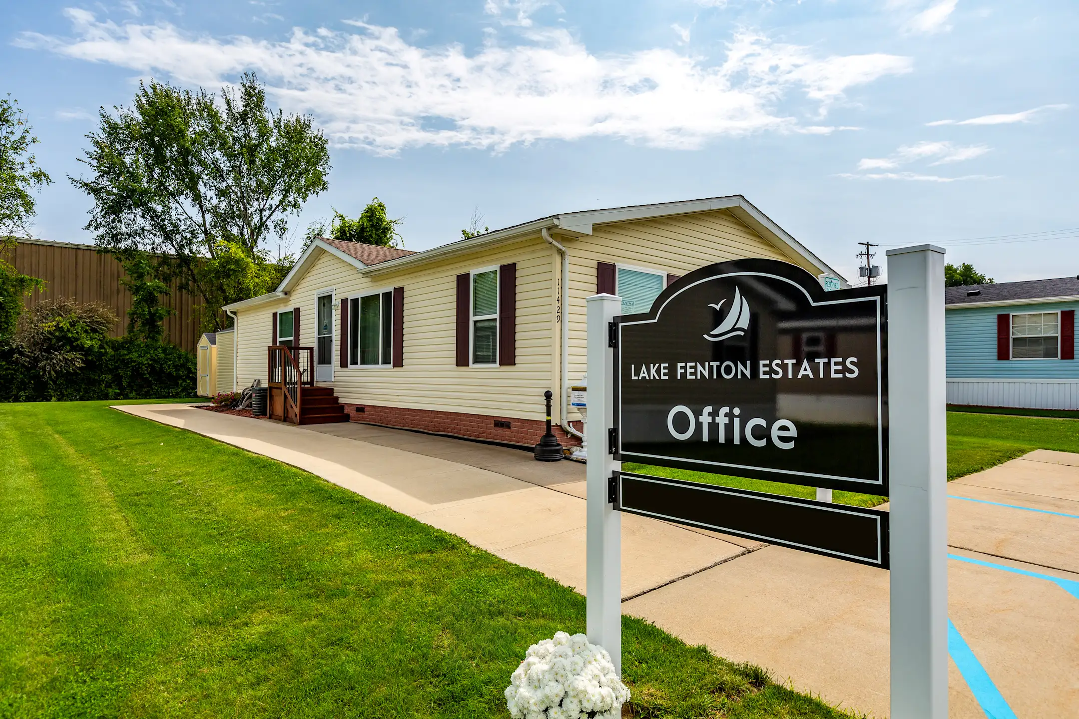 Apartments Near Fenton