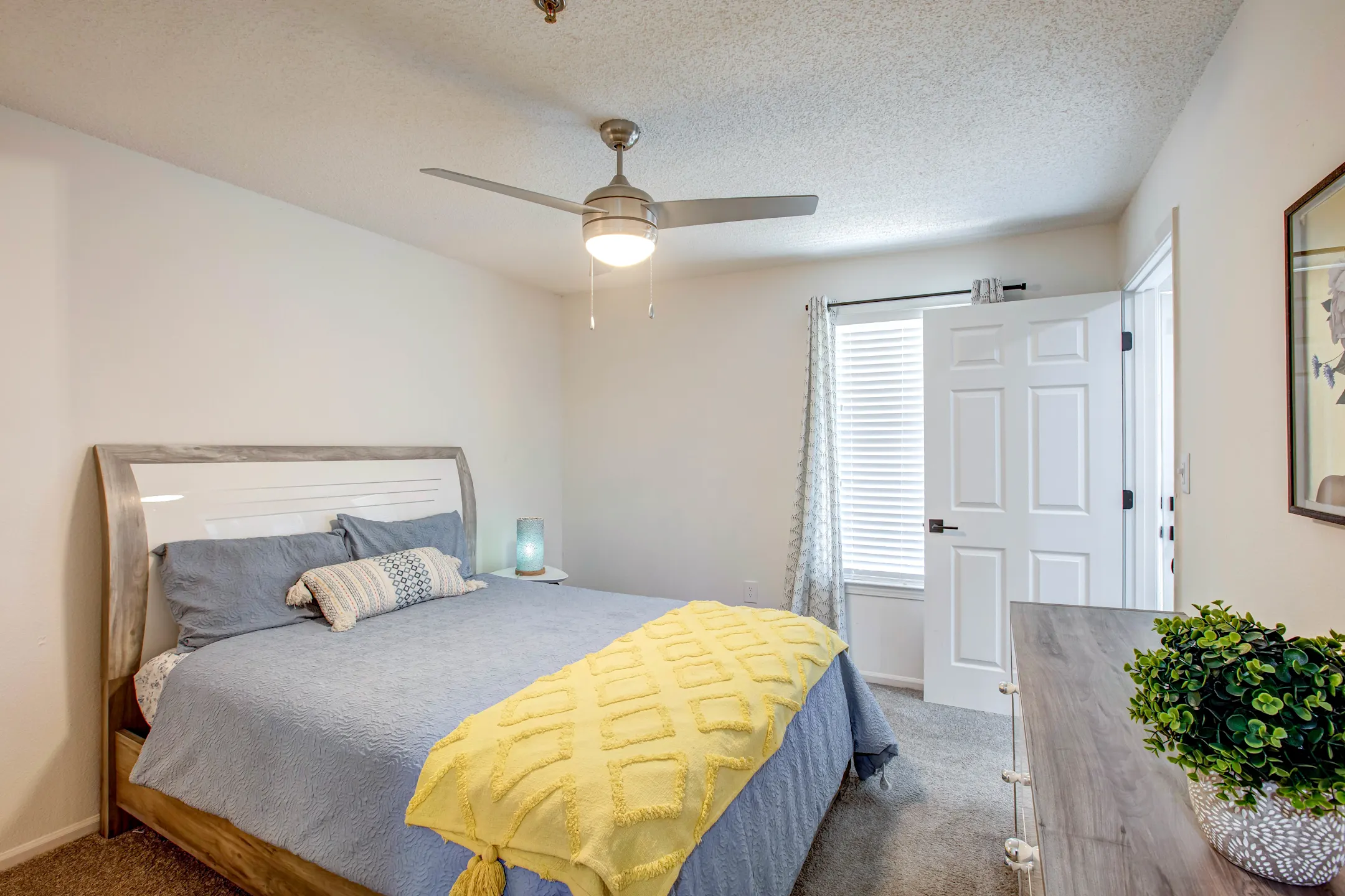 Oglethorpe Place 835 Oglethorpe Ave SW Atlanta, GA Apartments for