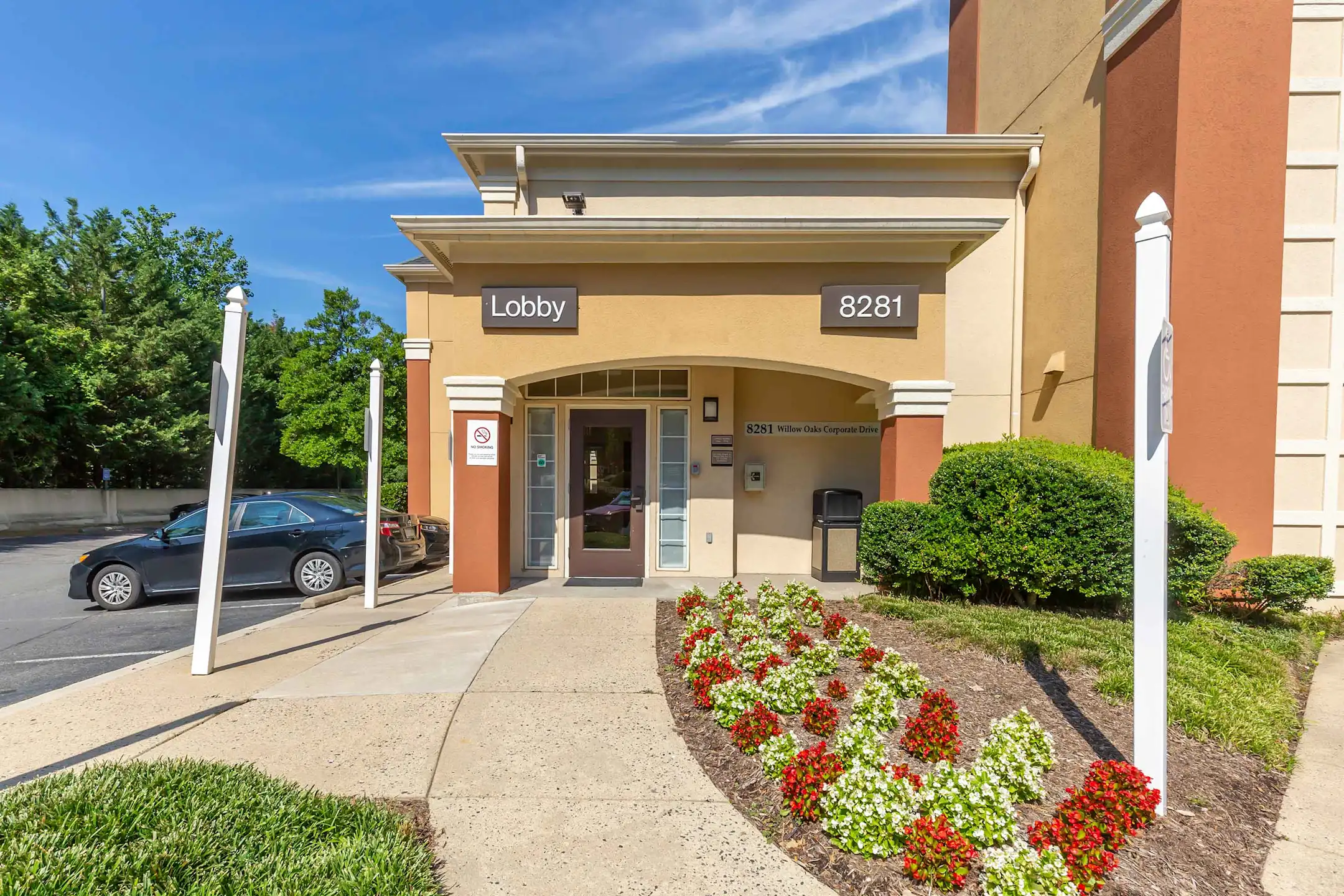 Furnished Studio Washington, D.C. Falls Church Merrifield