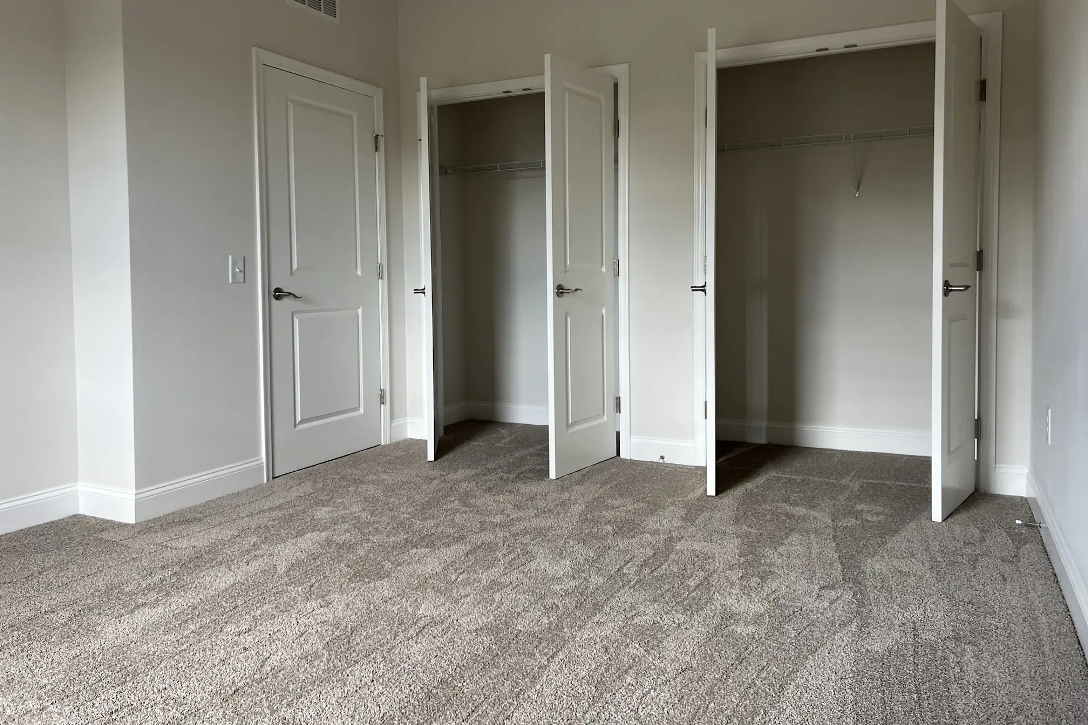 Bedroom - Dover Highlands - Dover, PA
