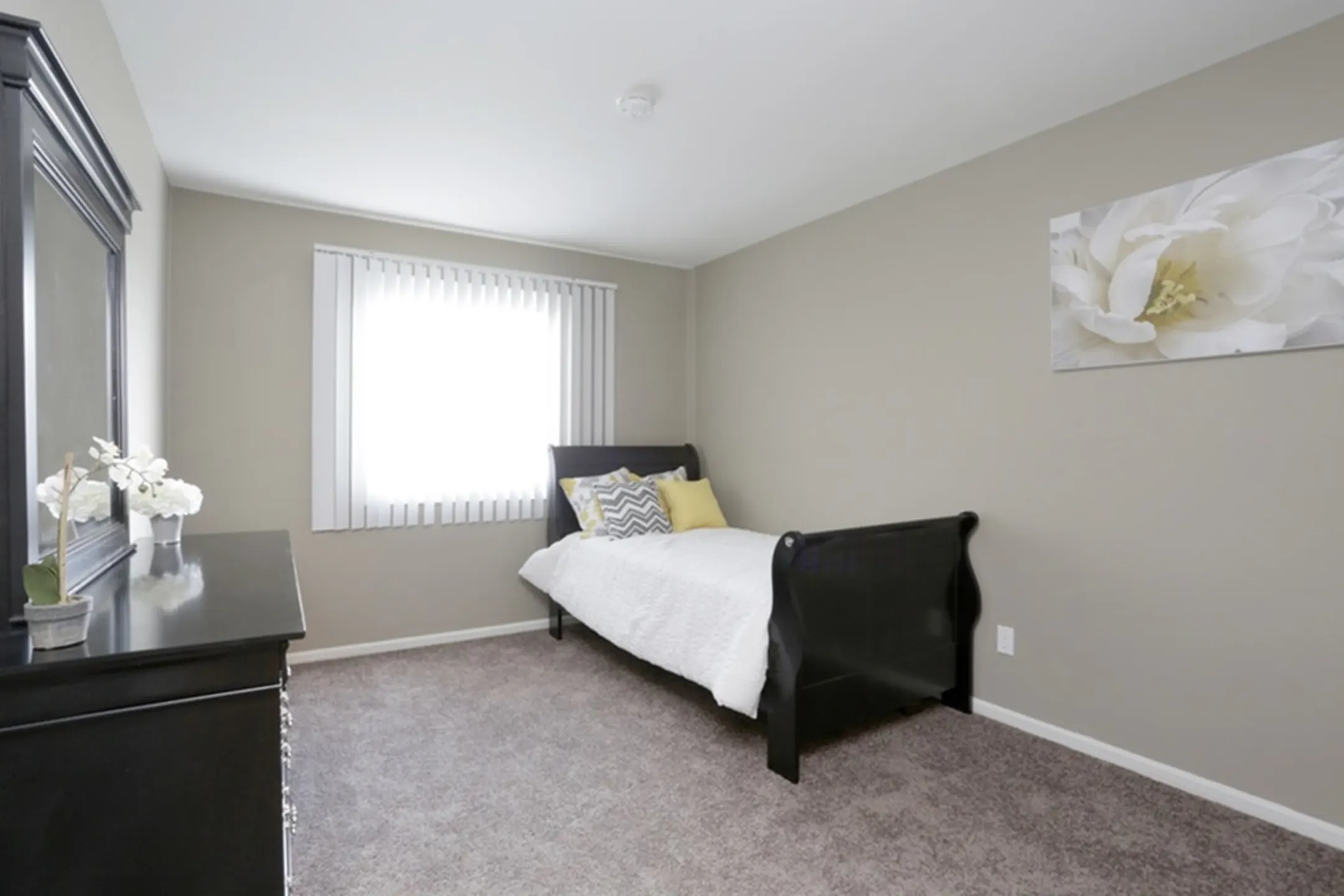 Andover Park Apartments Valparaiso, IN 46383