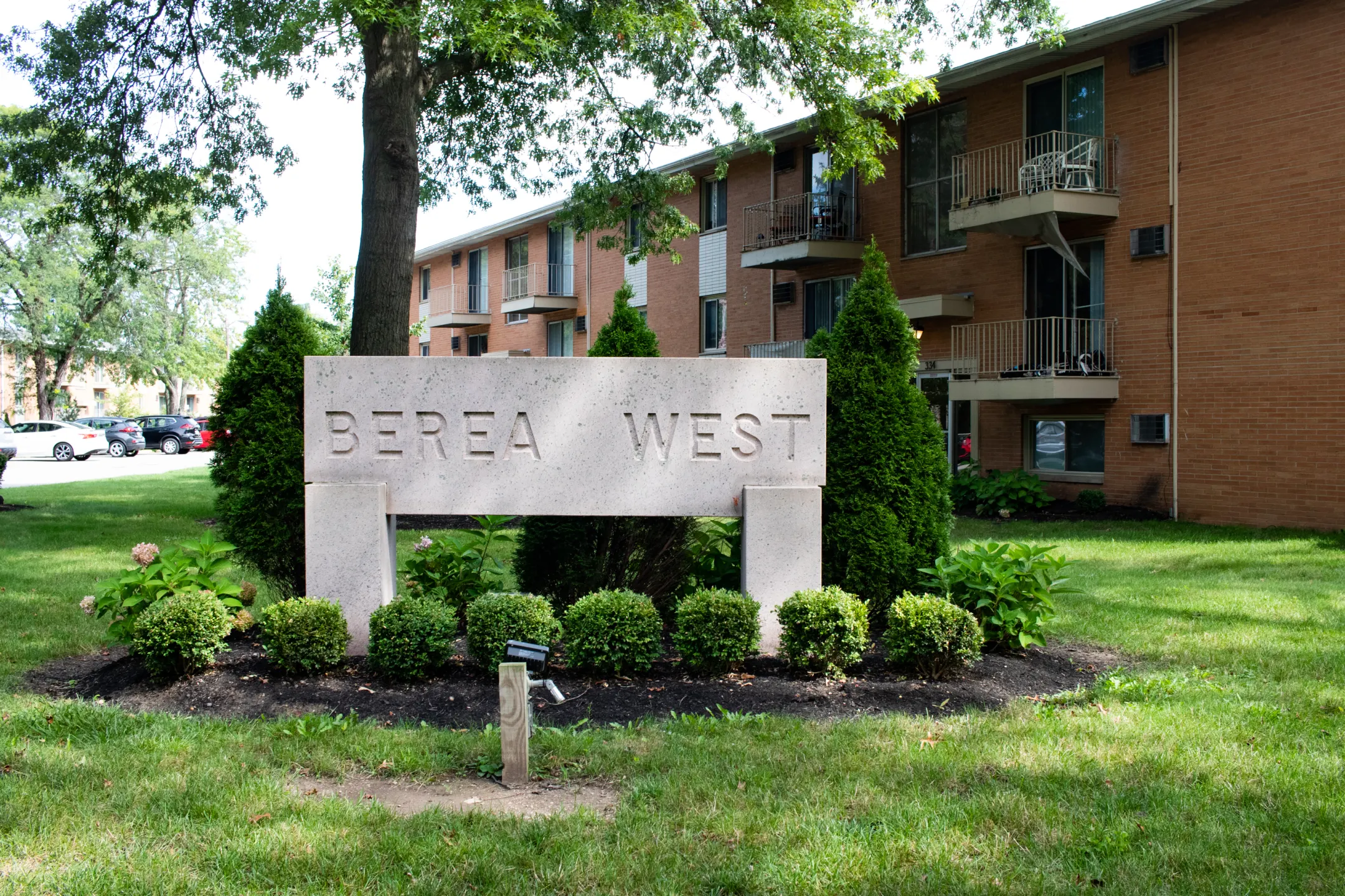 Community Signage - Integrity Berea - Berea, OH