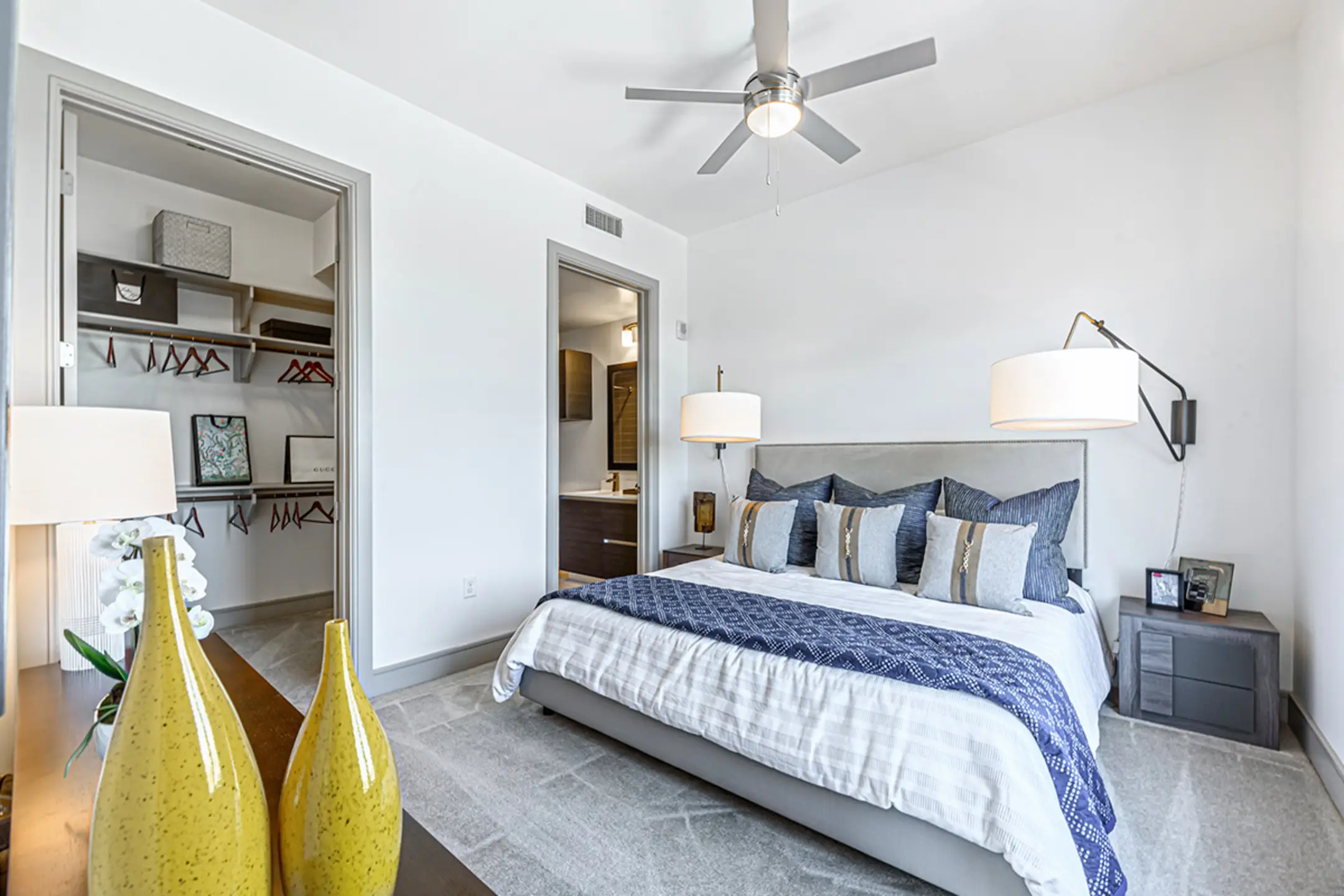 Bedroom - Aris Market Square - Houston, TX