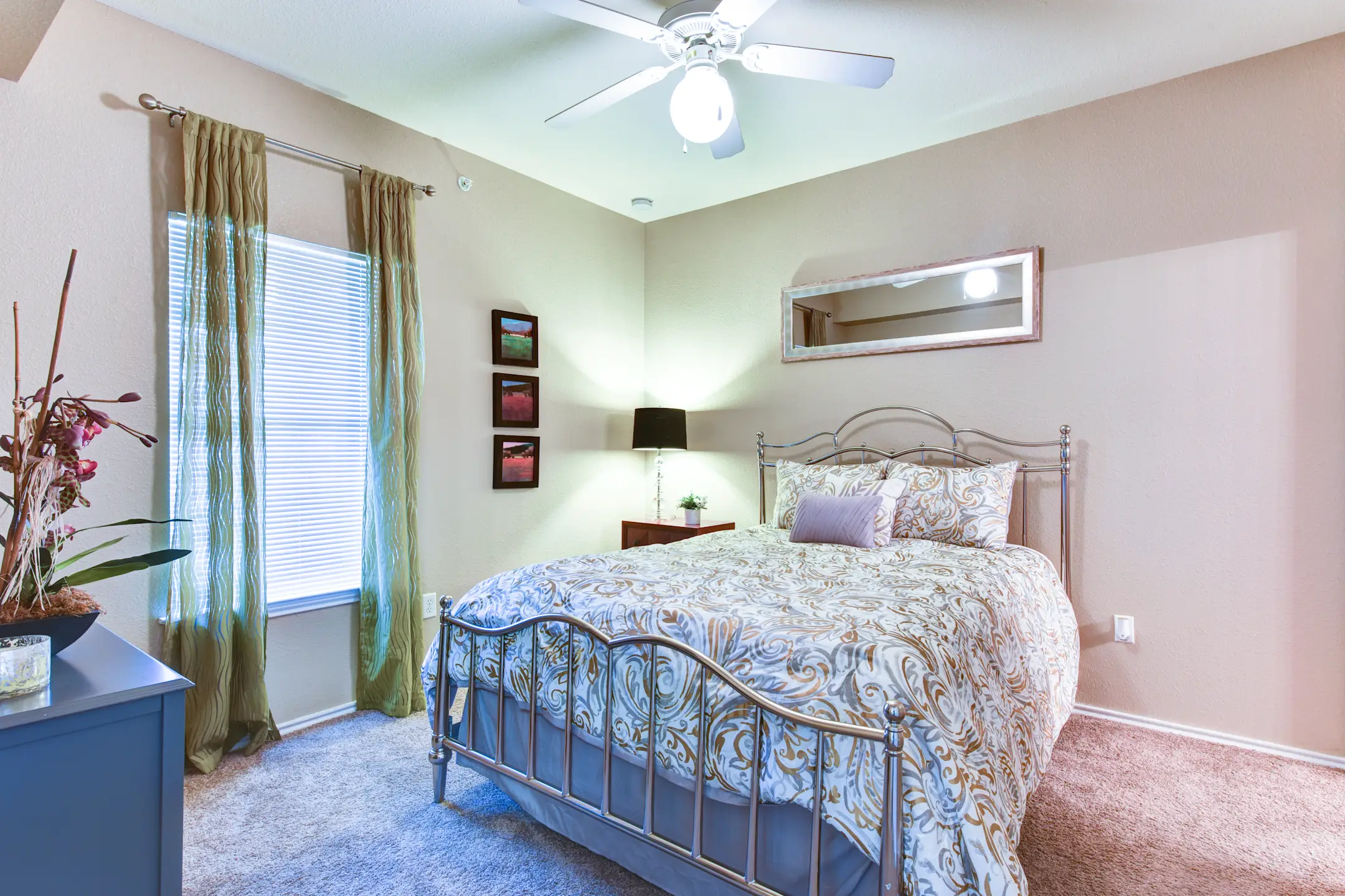 Bedroom - Nova Vista Apartments at Woodlake - San Antonio, TX