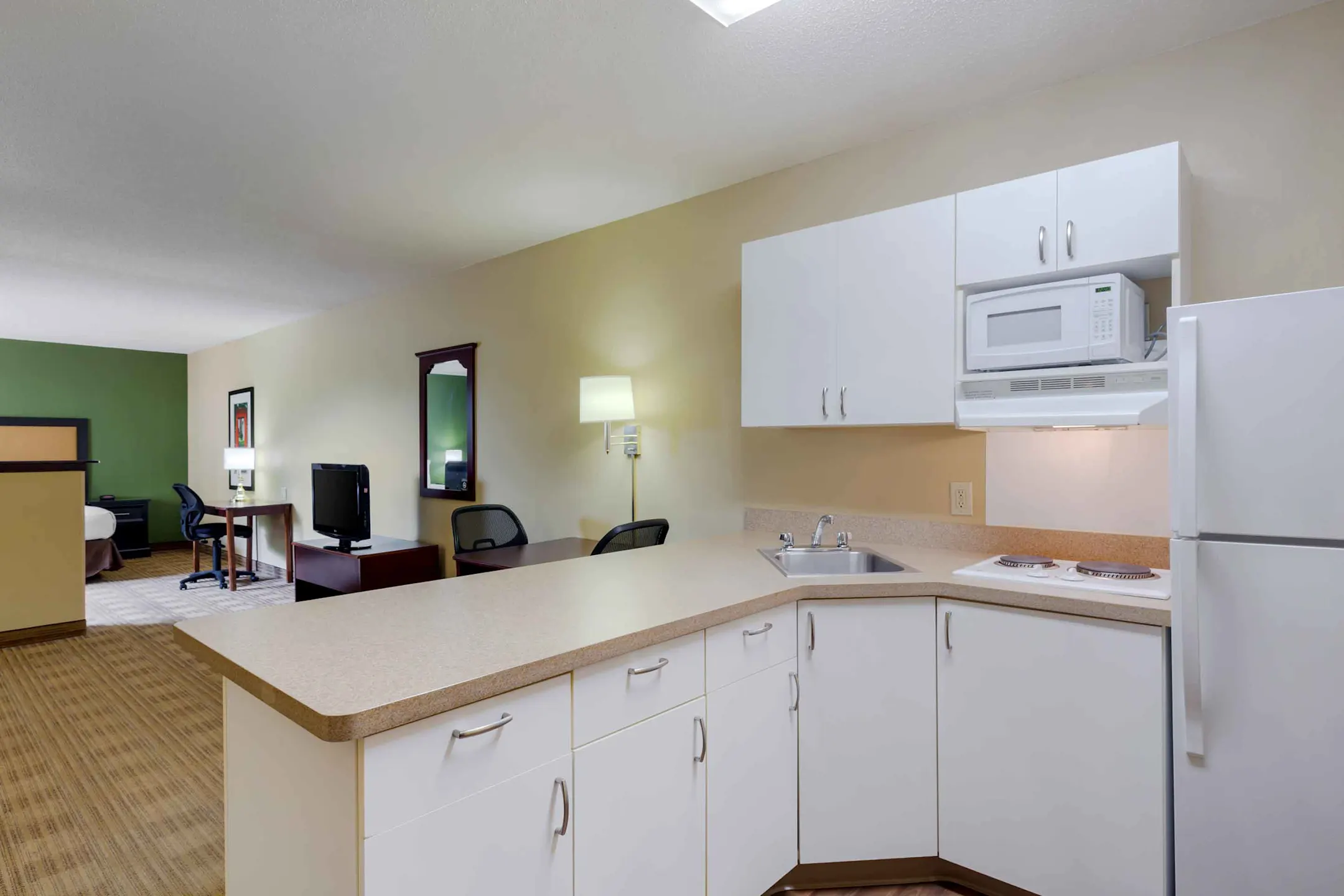 Furnished Studio Providence West Warwick Apartments West Warwick, RI 02893