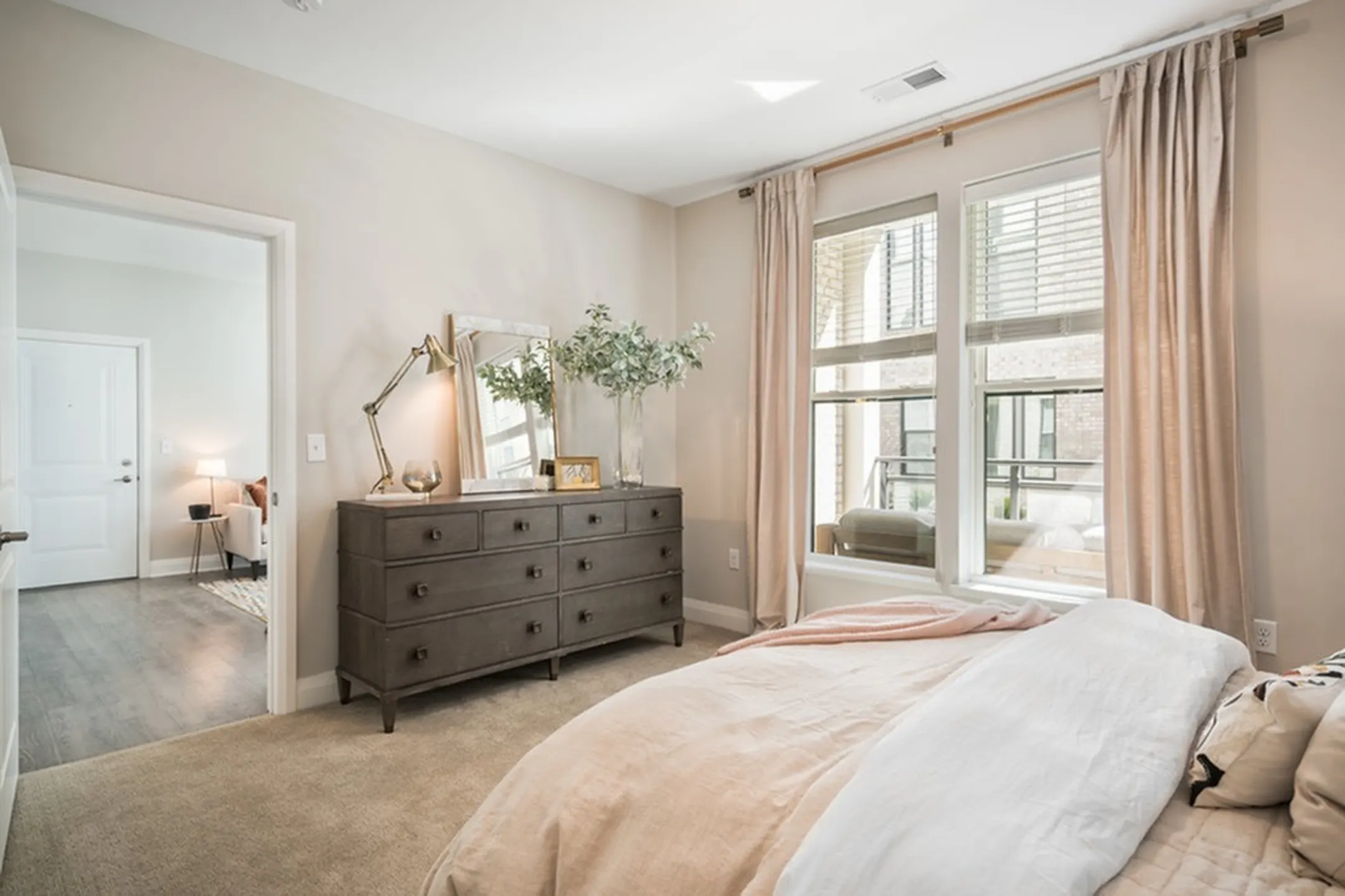 Legacy at Jeffrey Park Apartments Columbus, OH 43215