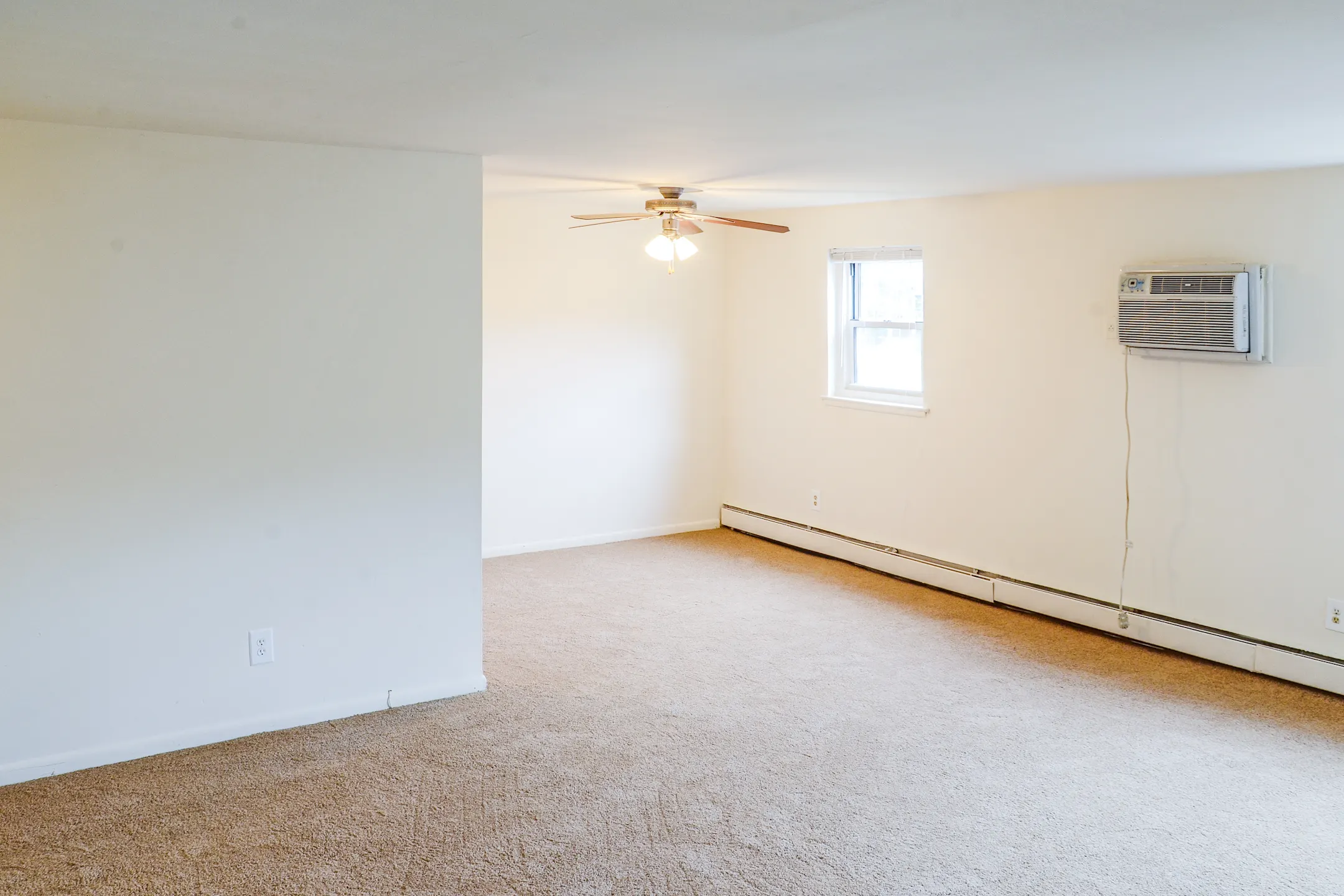 Levittown Trace Apartments Apartments Bristol, PA 19007