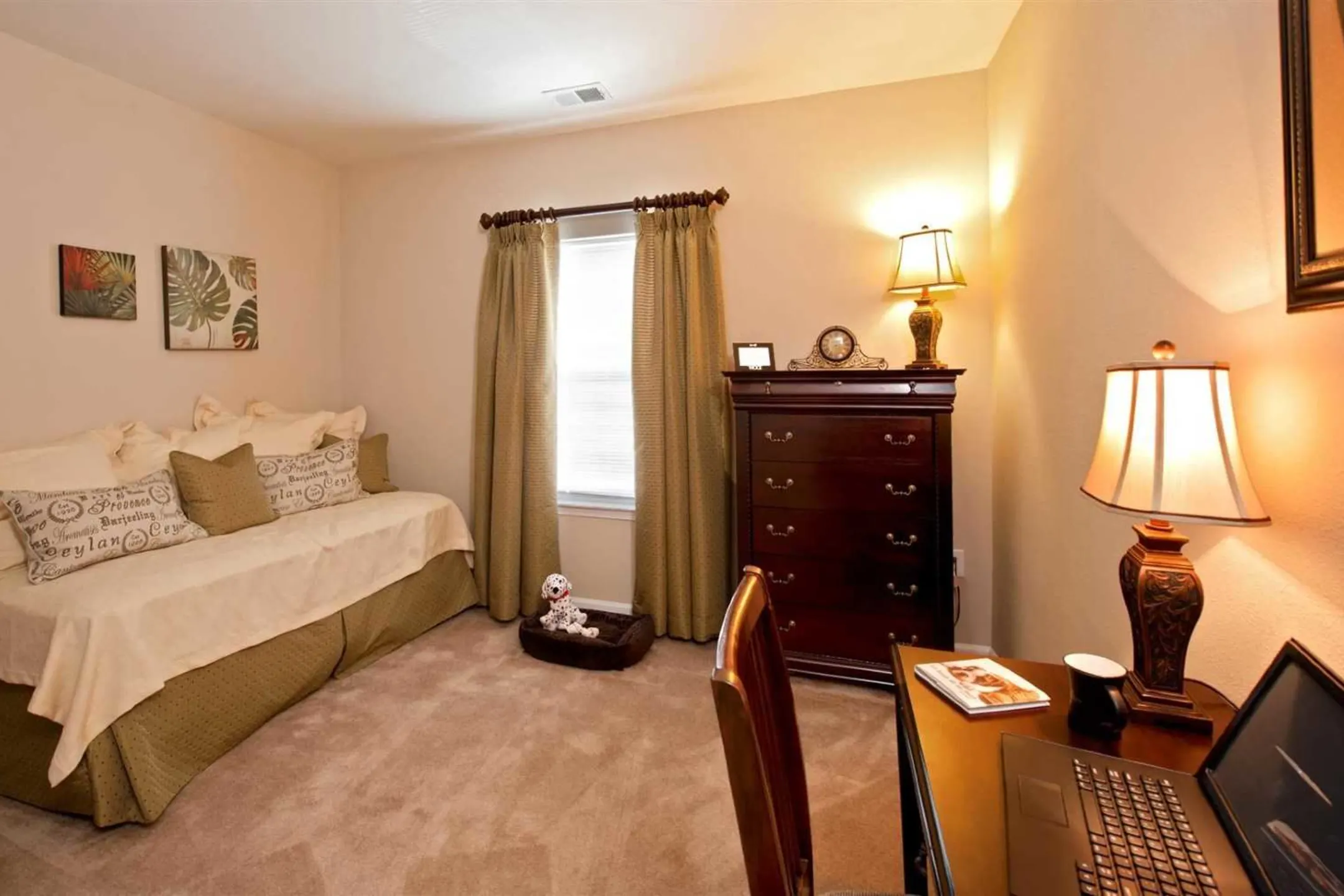 Bedroom - Meridian Watermark - Richmond, VA