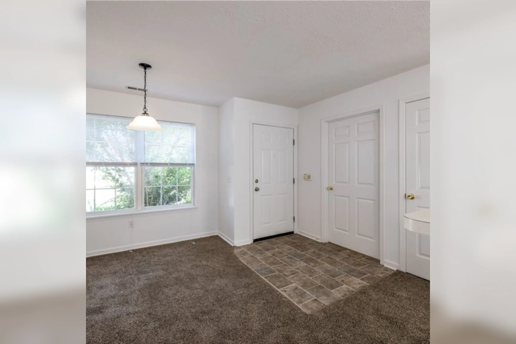 Heritage Park Apartments & Townhomes Apartments Webster, NY 14580