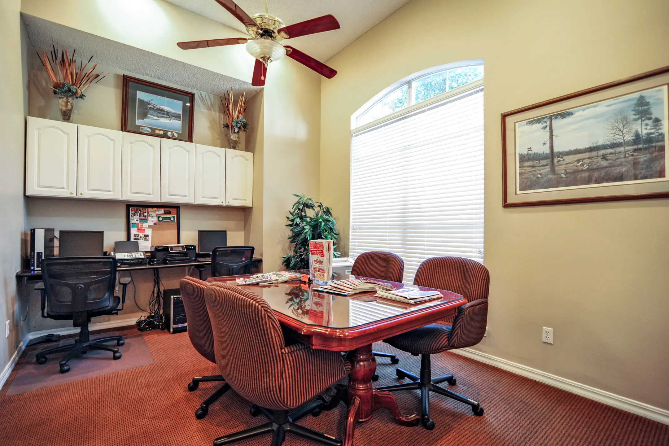 Dining Room - LaCrosse Apartments & Carriage Homes - Bossier City, LA