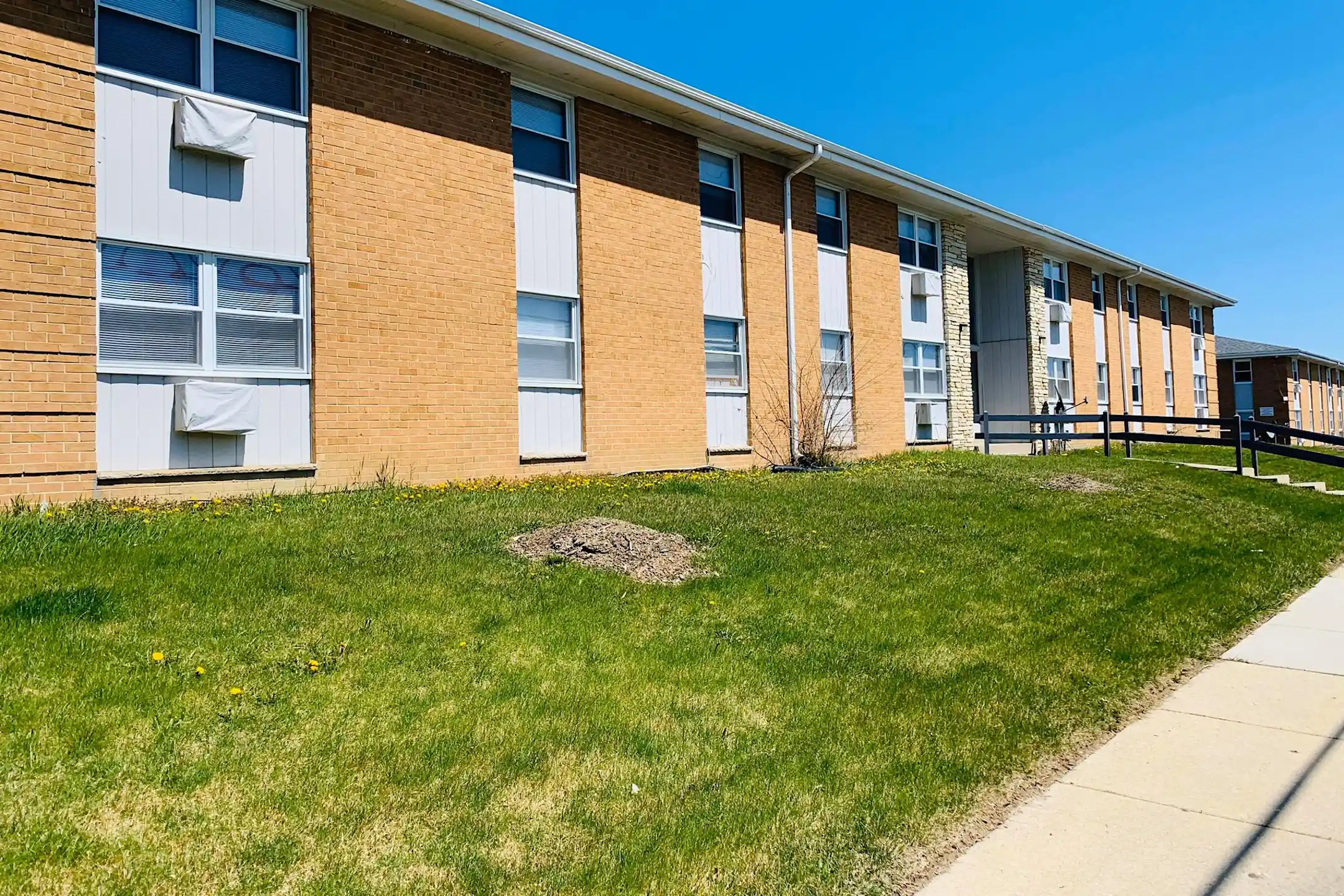 Kenosha Rental 5117 40th Avenue Kenosha, WI Apartments for Rent Rent.