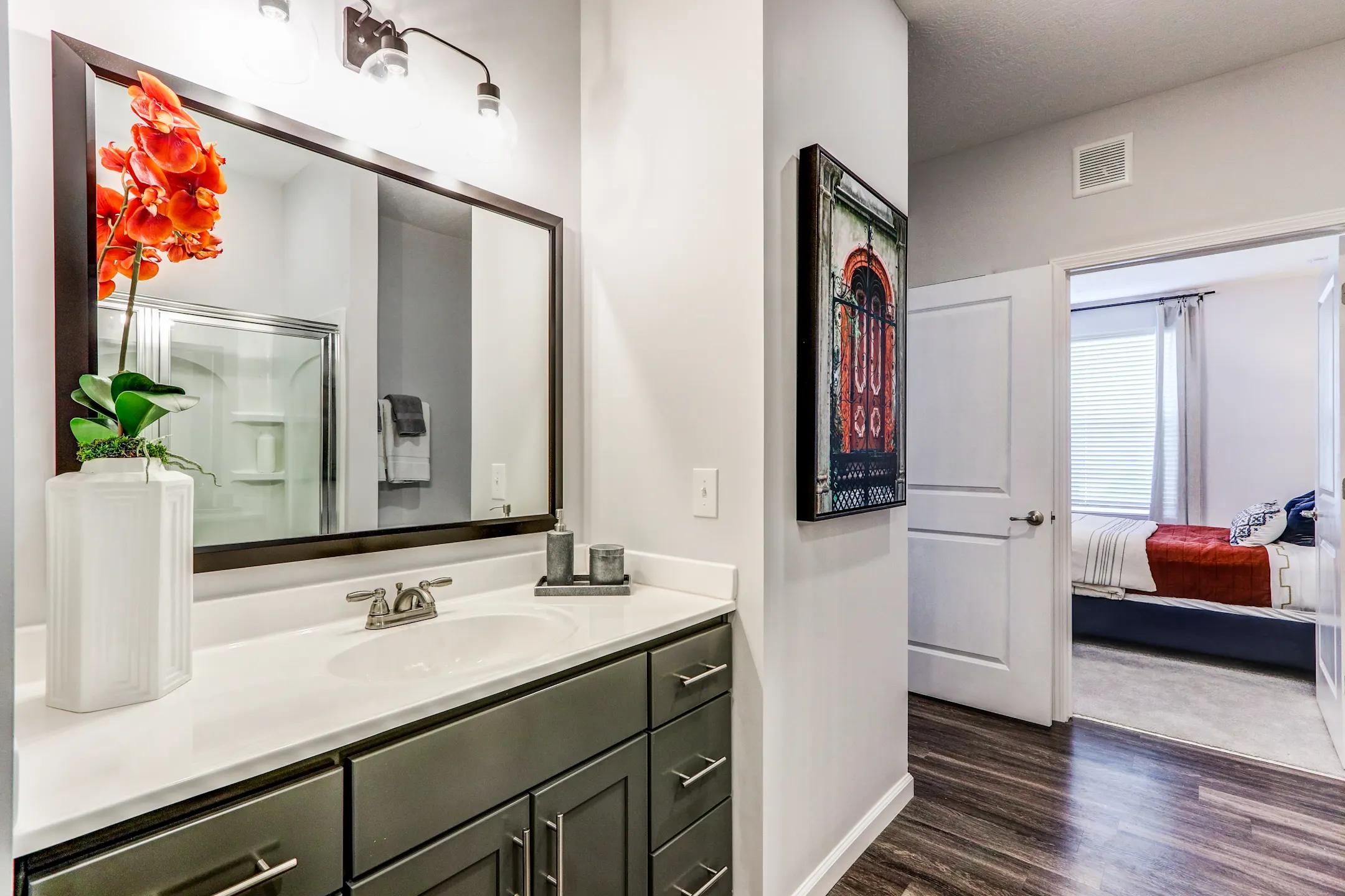 Hanover Park Apartments Columbus, OH 43204