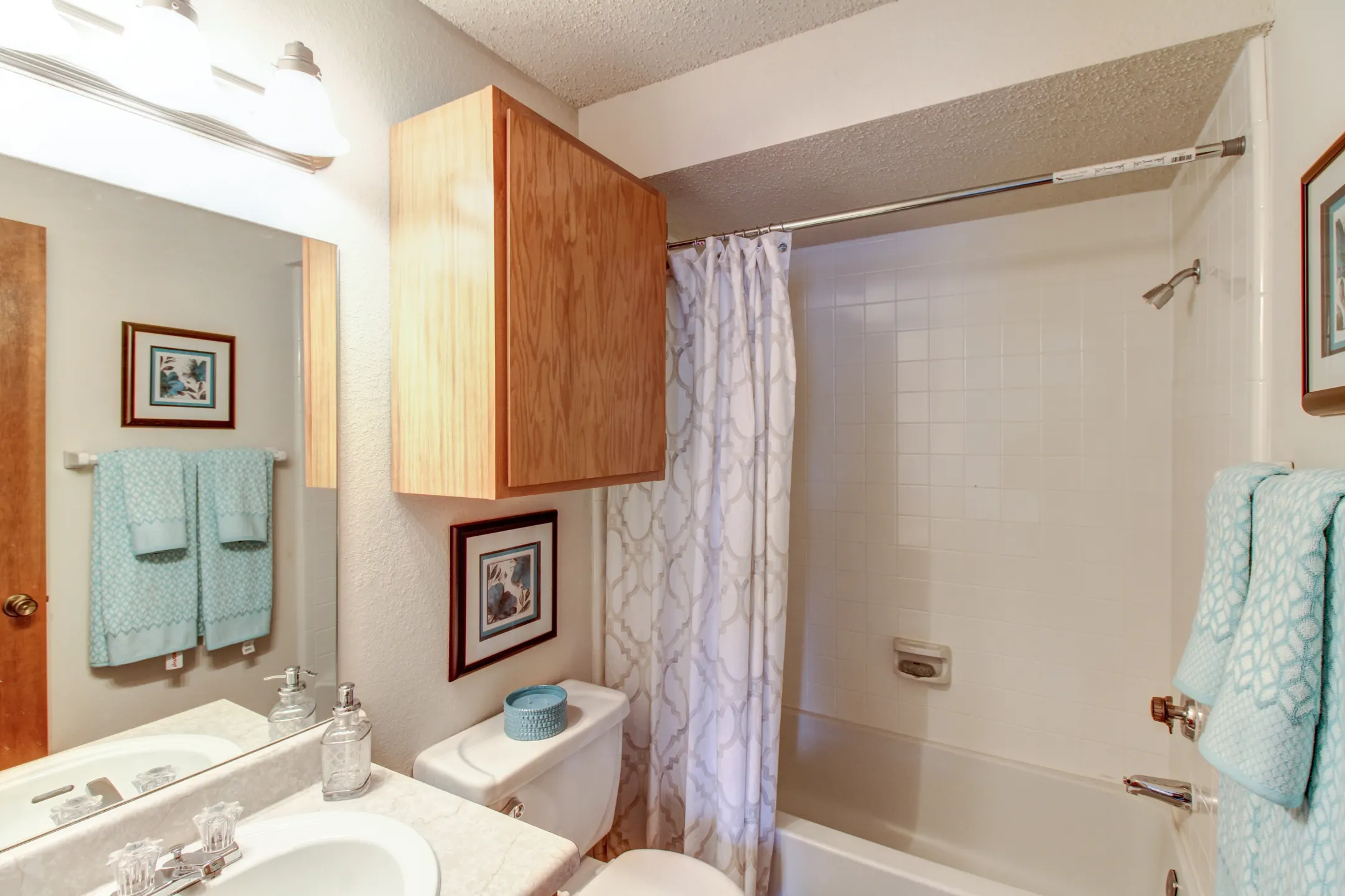 Bathroom - Silver Springs Apartment - Wichita, KS