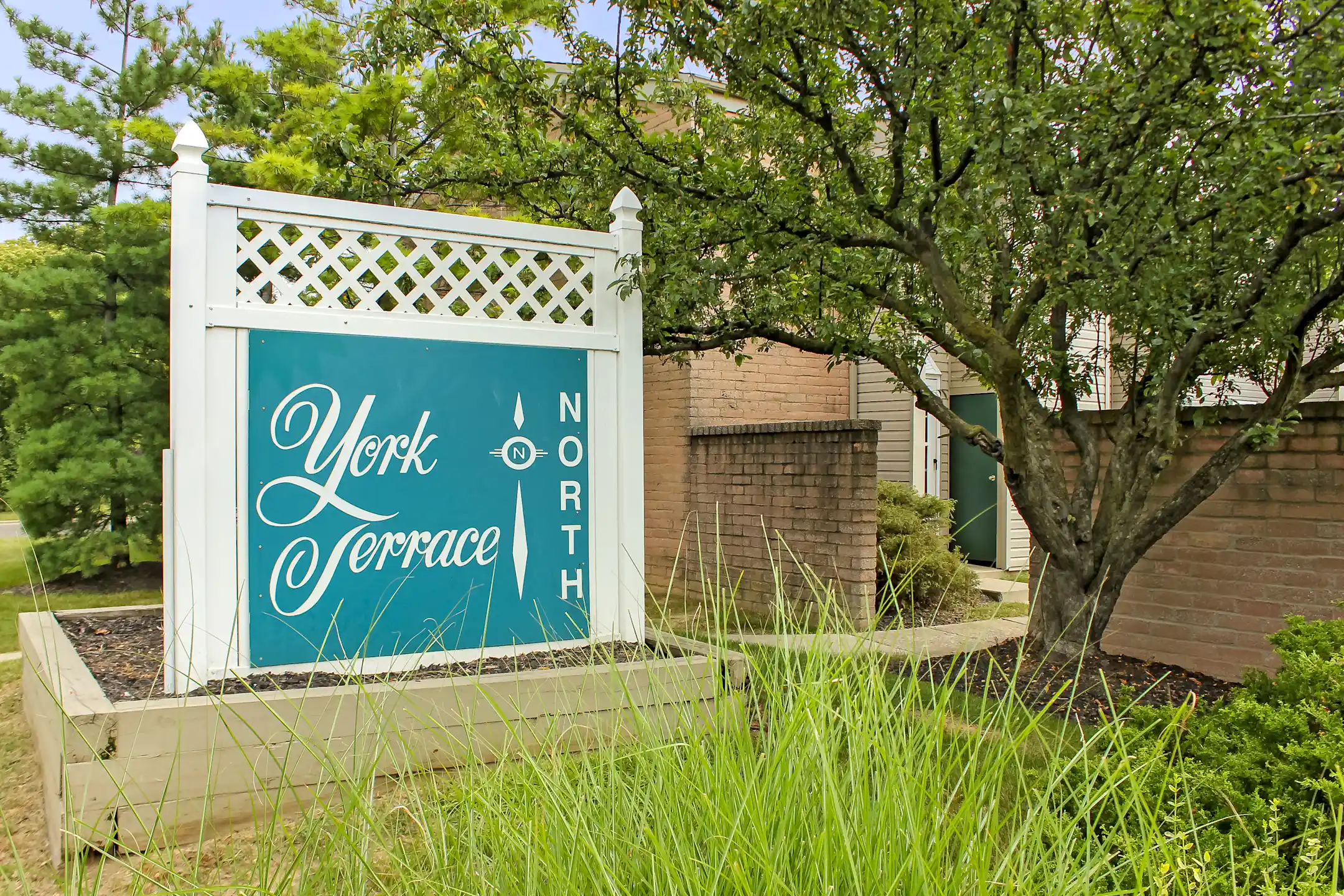 Community Signage - York Terrace North - Columbus, OH