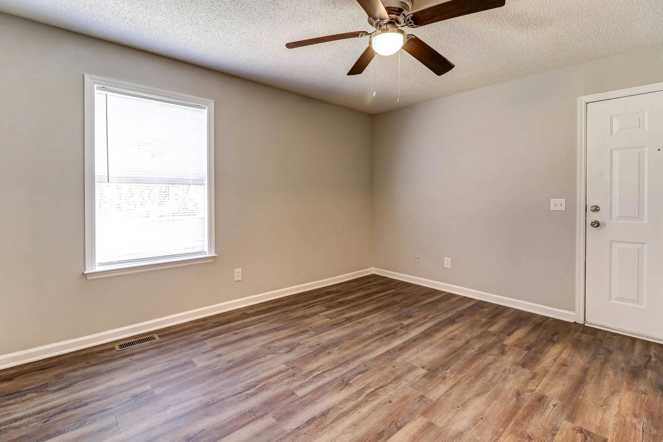 Admiral Place 301 Ligon Dr Shelbyville, TN Apartments for Rent Rent.