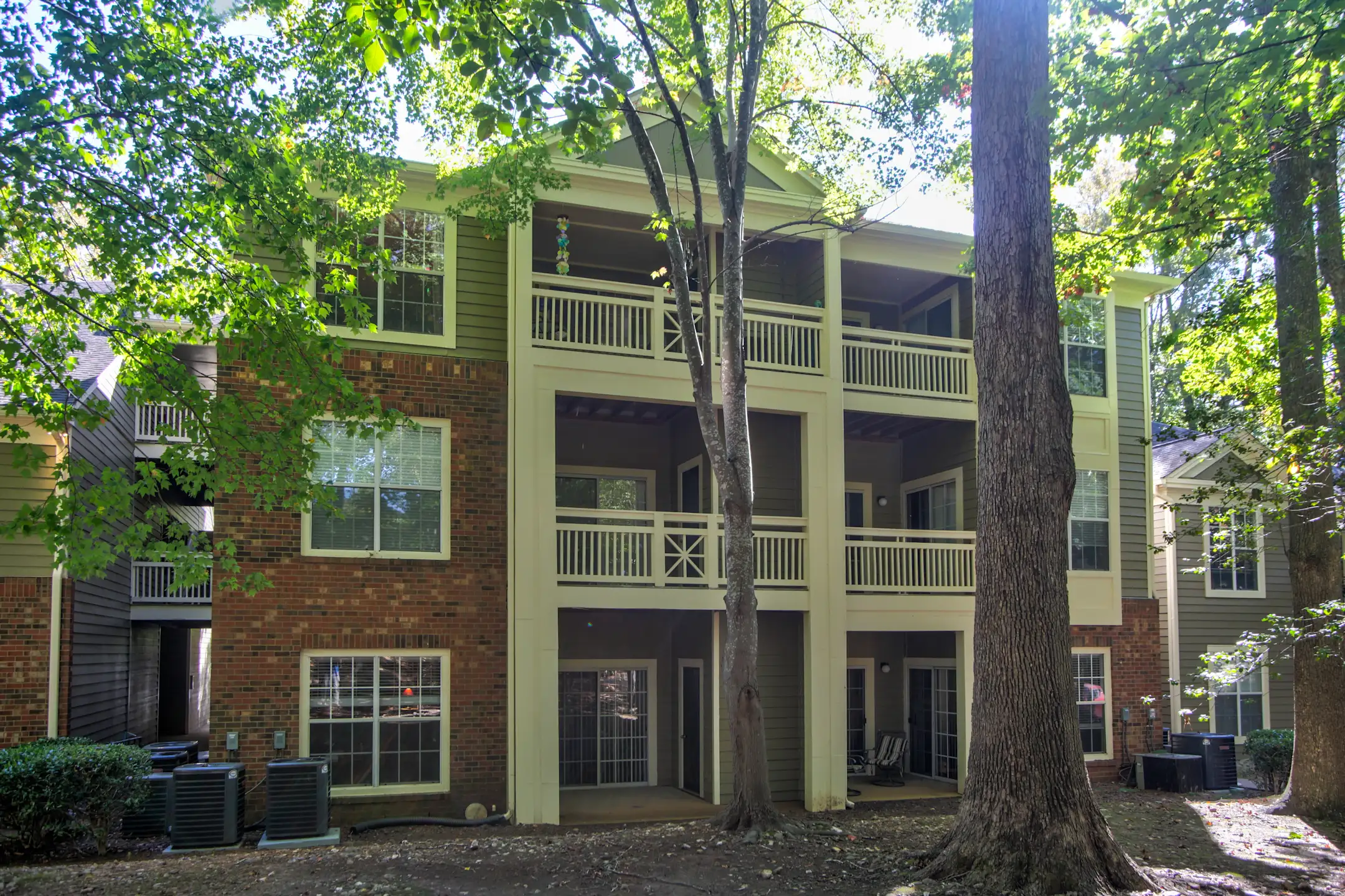 Crescent Arbors Apartment Homes, LLC Apartments Cary, NC 27518