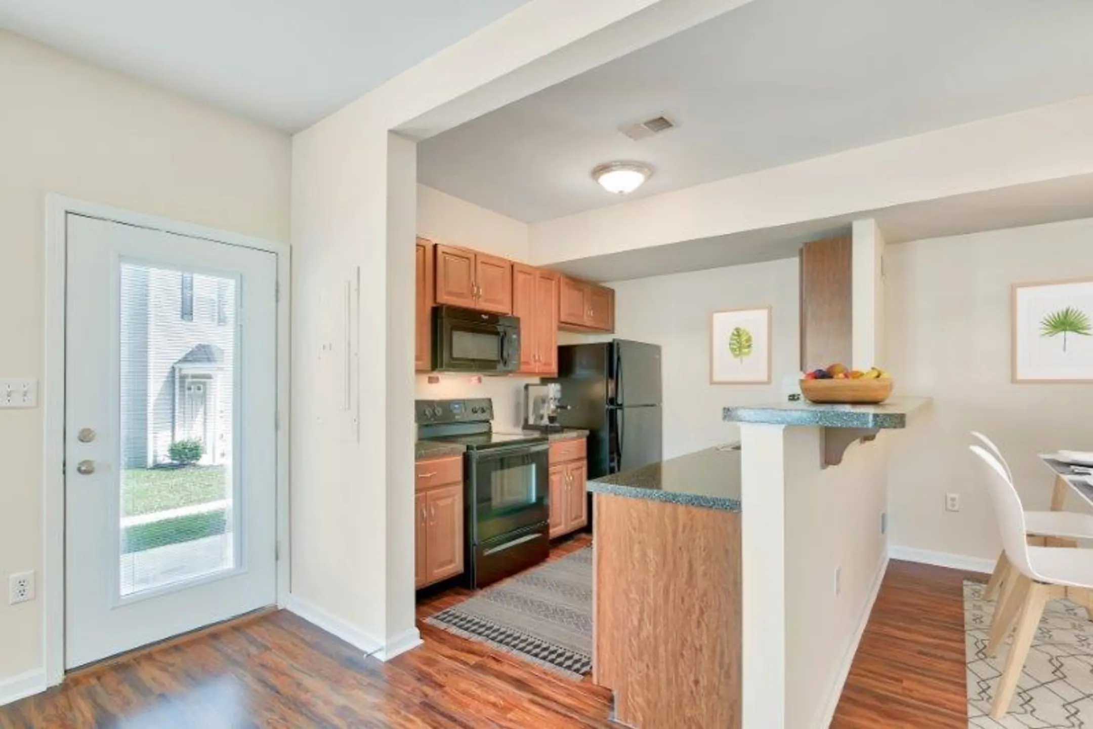 Kitchen - The Village of Laurel Ridge and The Encore Apartments & Townhomes - Harrisburg, PA