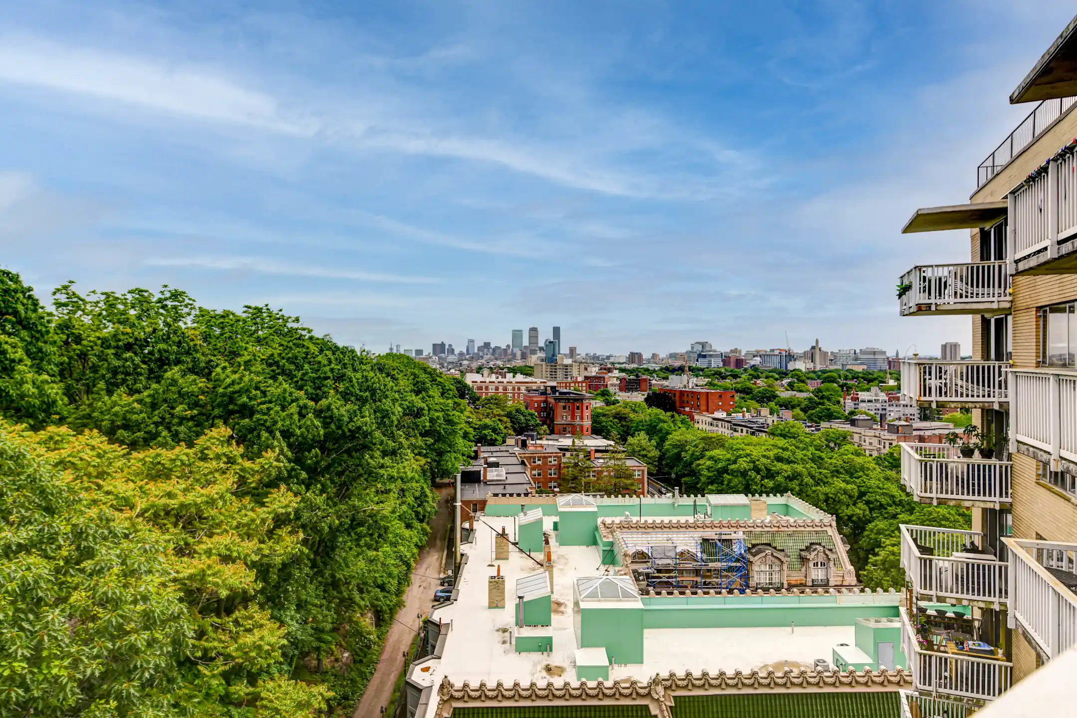 Barclay on Beacon - Brookline, MA