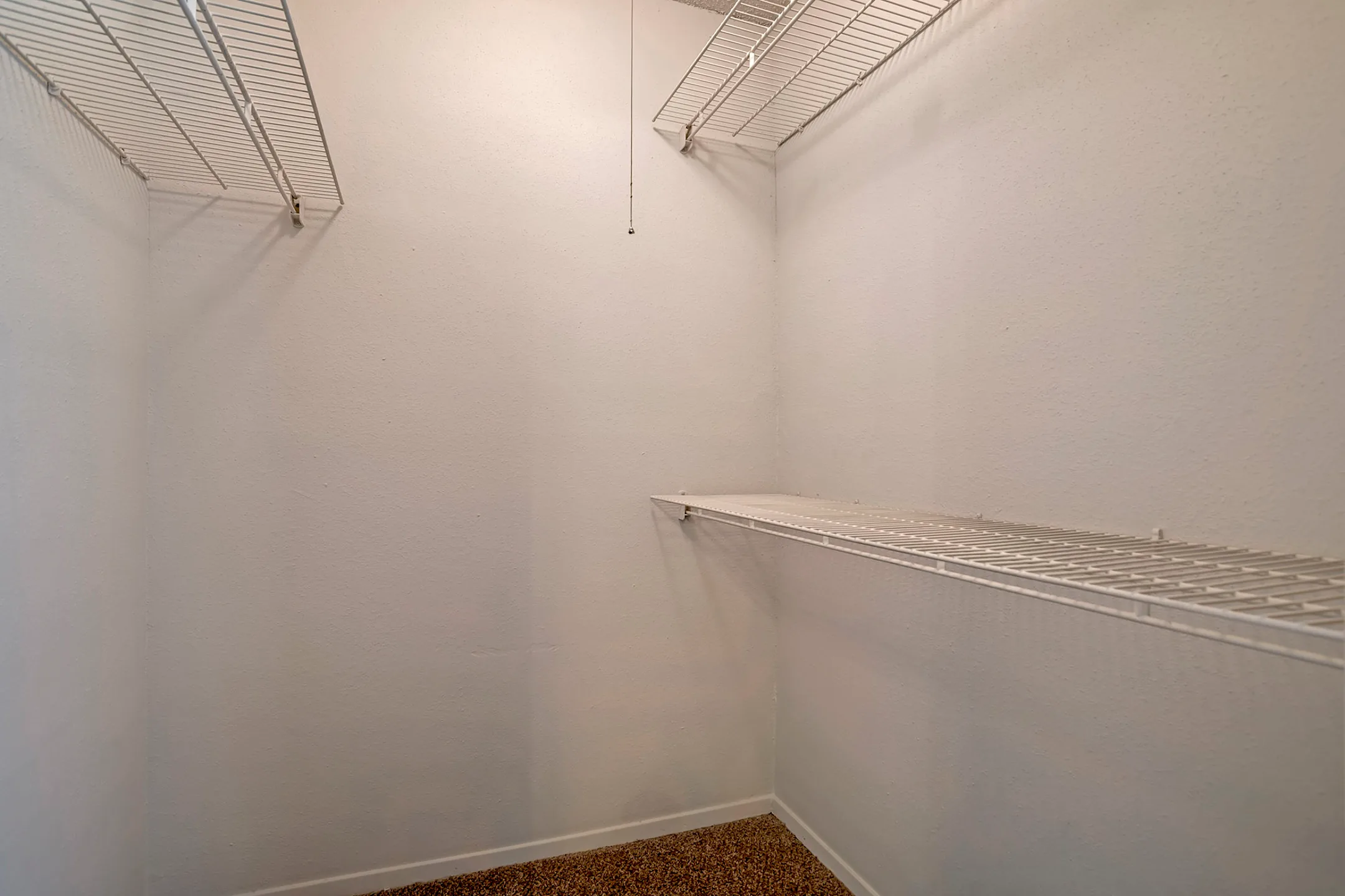 Pear Orchard Apartments - Ridgeland, MS